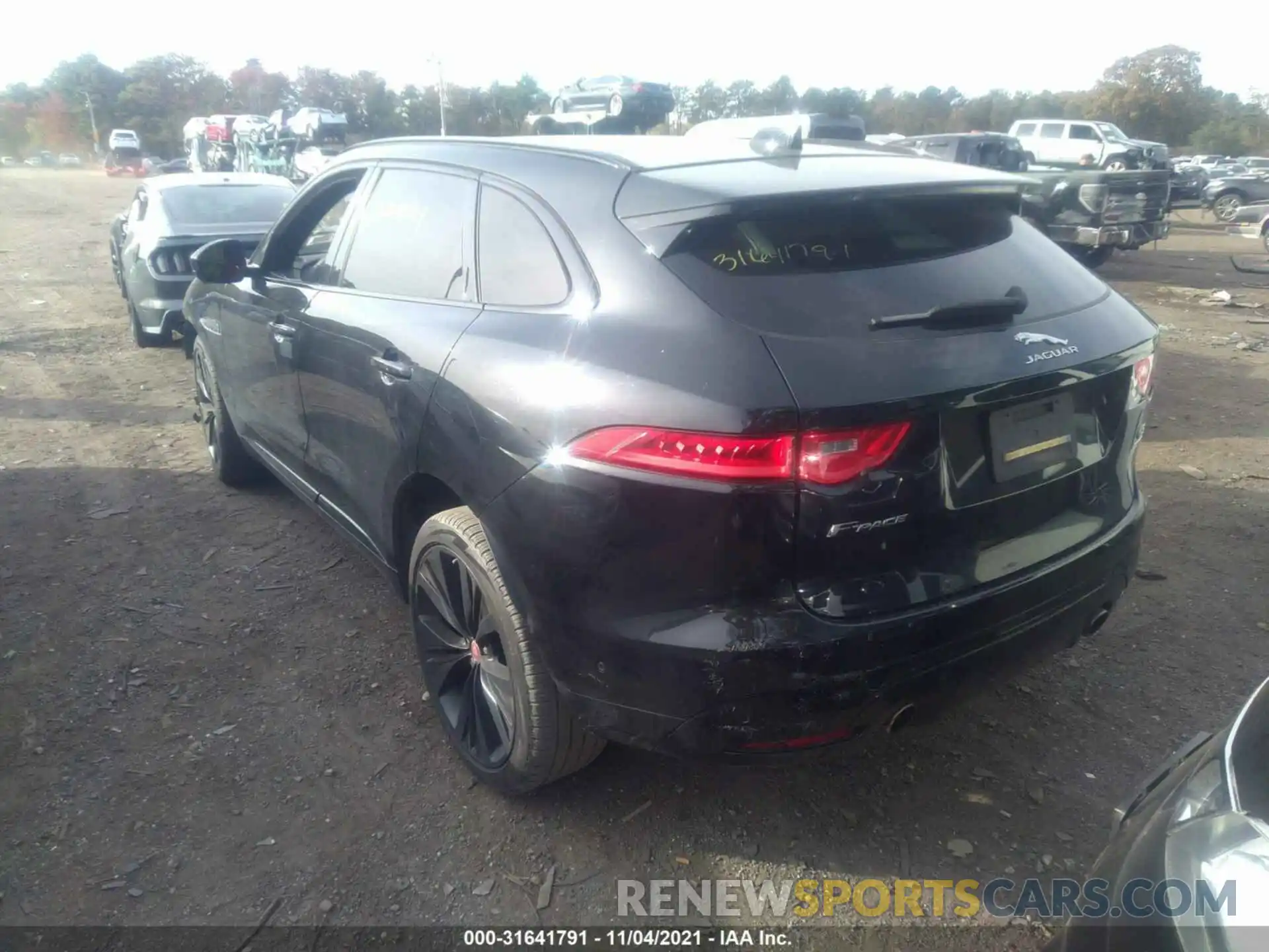 3 Фотография поврежденного автомобиля SADCM2FV8KA396177 JAGUAR F-PACE 2019