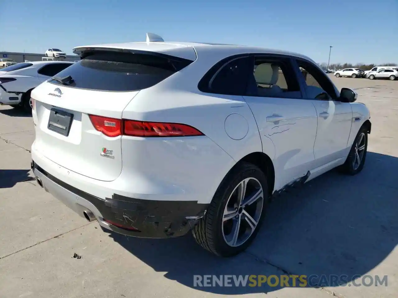 4 Photograph of a damaged car SADCM2FV9KA393384 JAGUAR F-PACE 2019