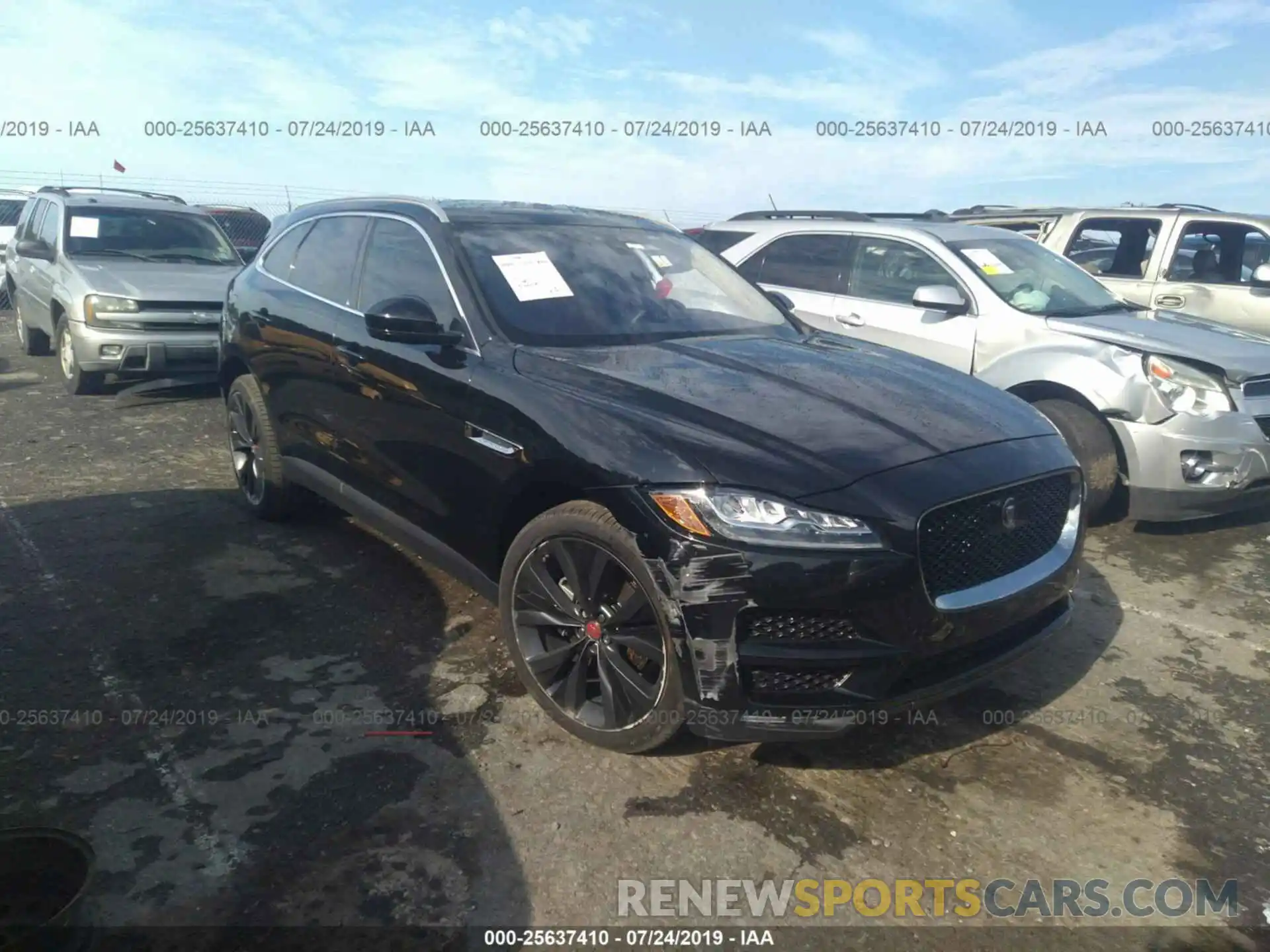 1 Photograph of a damaged car SADCN2GX9KA367090 JAGUAR F-PACE 2019