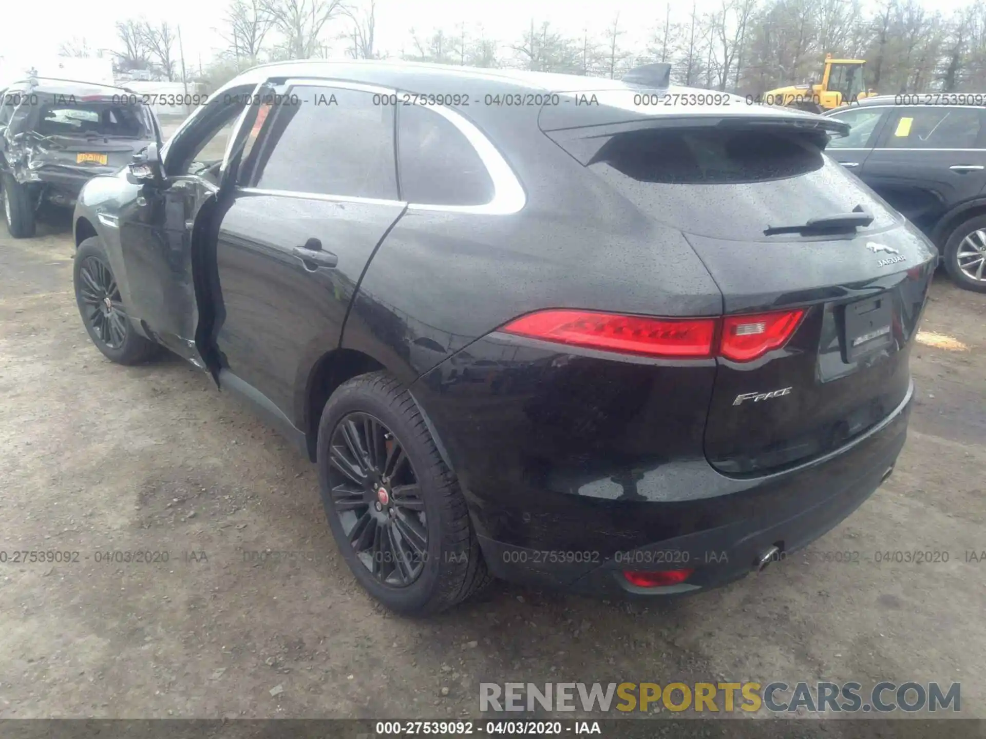 3 Фотография поврежденного автомобиля SADCN2GX9KA398677 JAGUAR F-PACE 2019