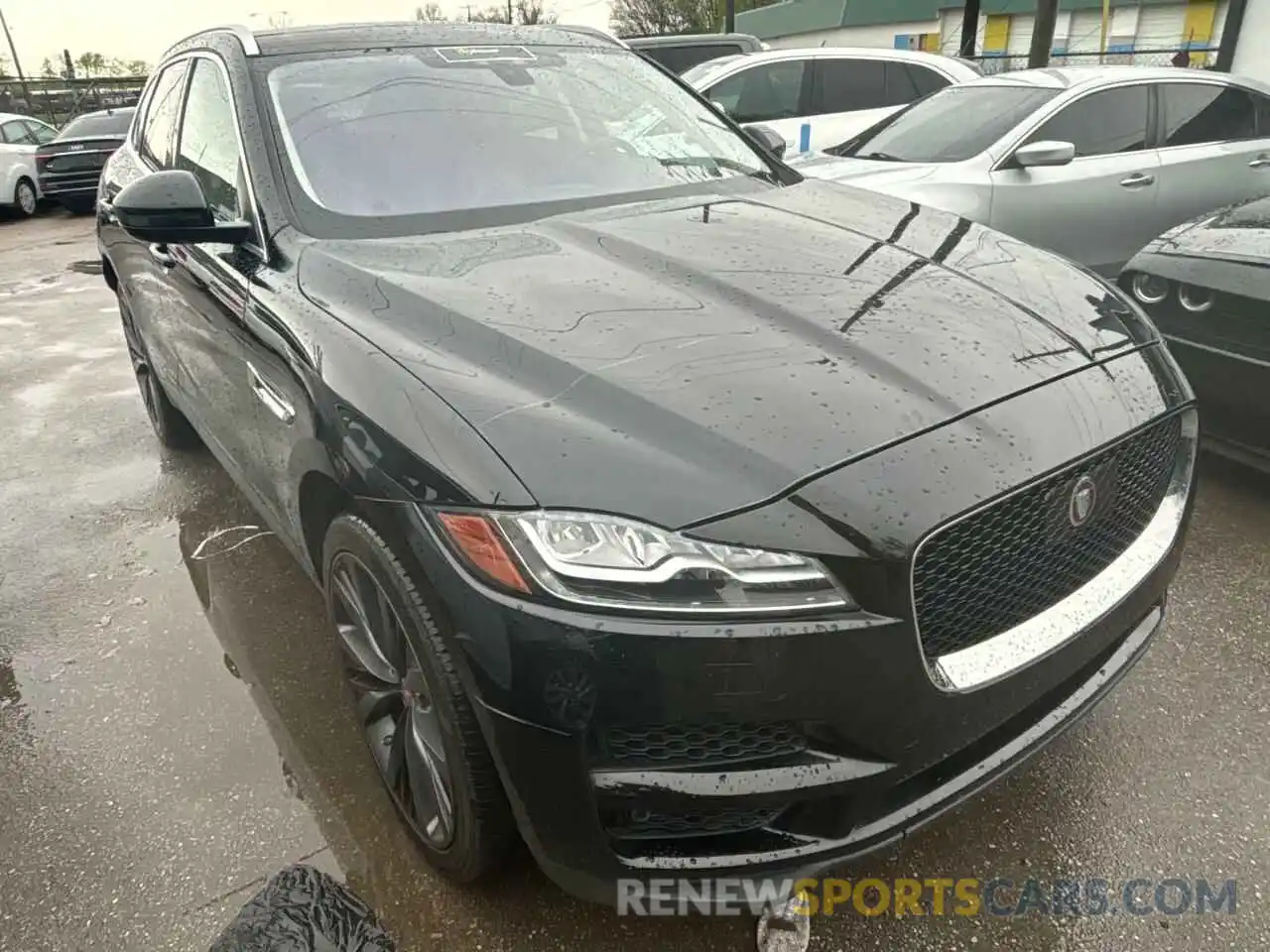 1 Photograph of a damaged car SADCN2GX9KA603298 JAGUAR F-PACE 2019