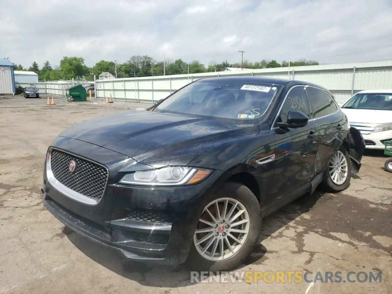 2 Фотография поврежденного автомобиля SADCS2FX0KA367425 JAGUAR F-PACE 2019