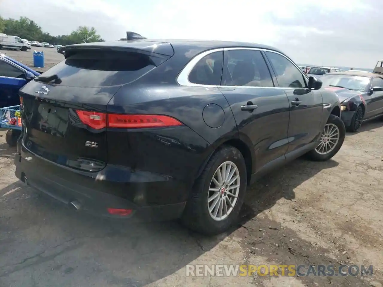 4 Фотография поврежденного автомобиля SADCS2FX0KA367425 JAGUAR F-PACE 2019