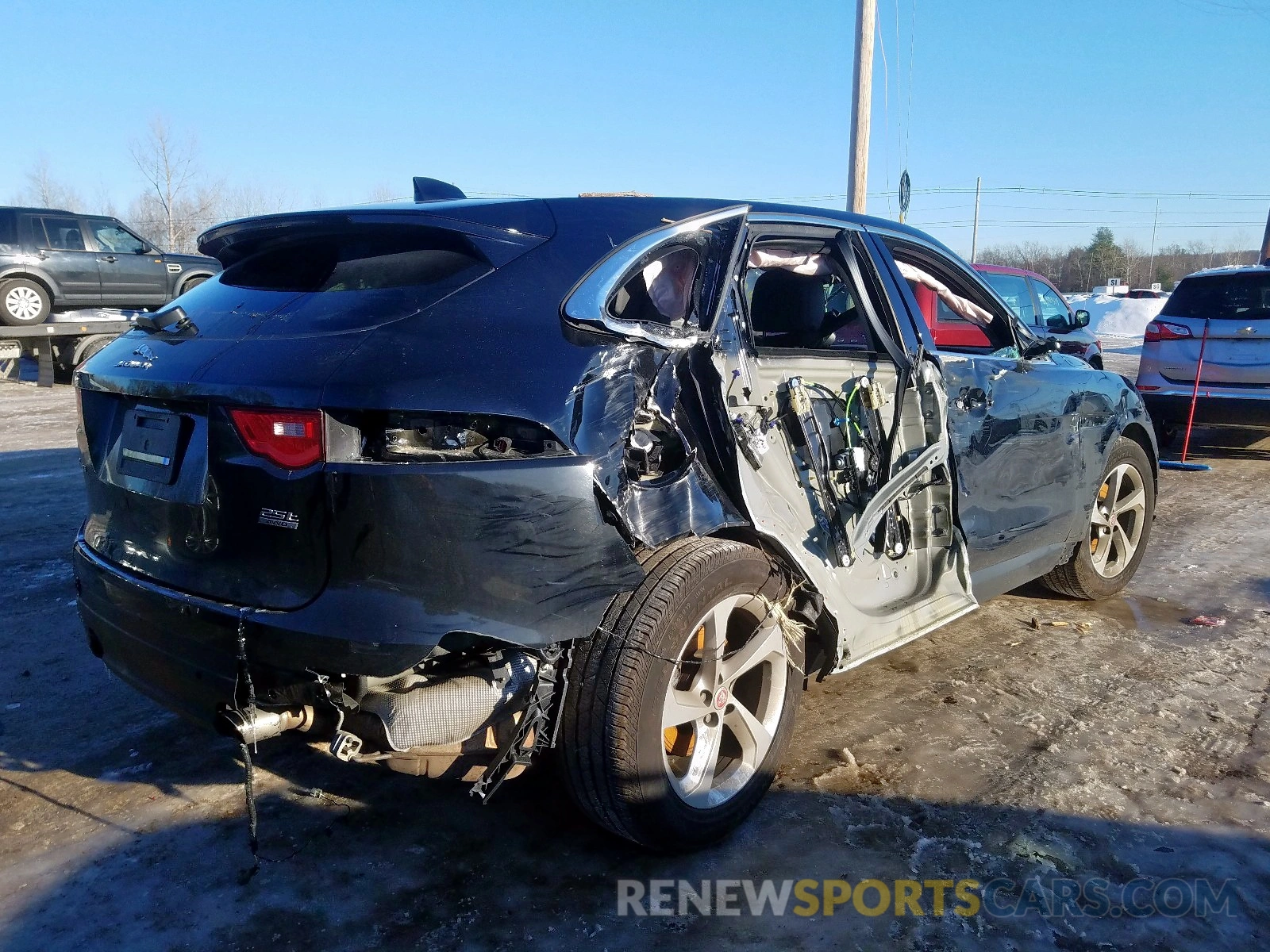 4 Photograph of a damaged car SADCS2FX0KA601871 JAGUAR F-PACE 2019