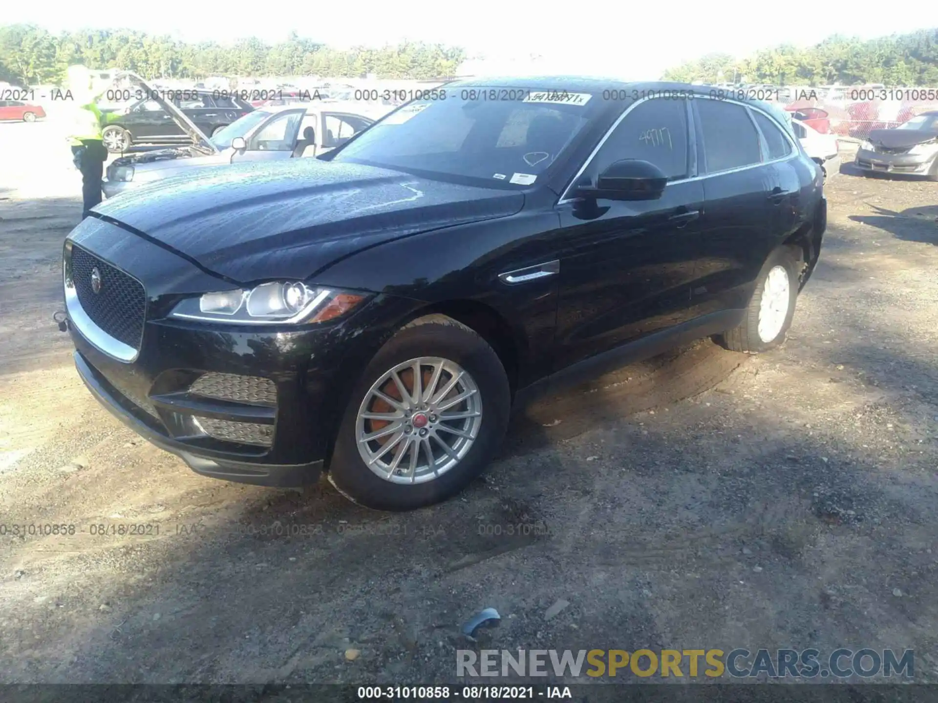 2 Фотография поврежденного автомобиля SADCS2FX1KA391684 JAGUAR F-PACE 2019