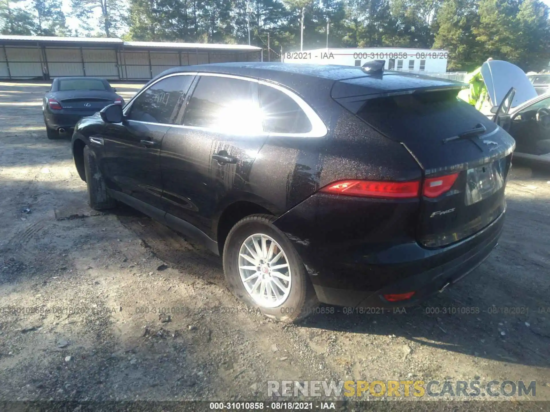 3 Photograph of a damaged car SADCS2FX1KA391684 JAGUAR F-PACE 2019