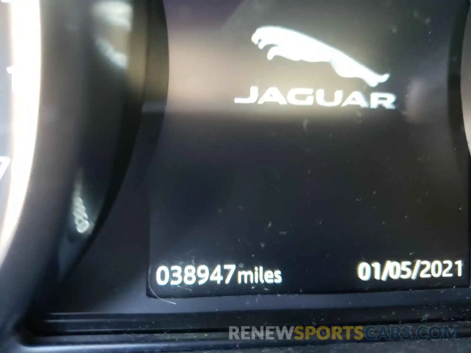 8 Photograph of a damaged car SADCS2FX1KA601698 JAGUAR F-PACE 2019