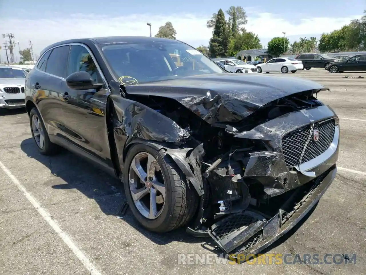 1 Photograph of a damaged car SADCS2FX1KA605704 JAGUAR F-PACE 2019