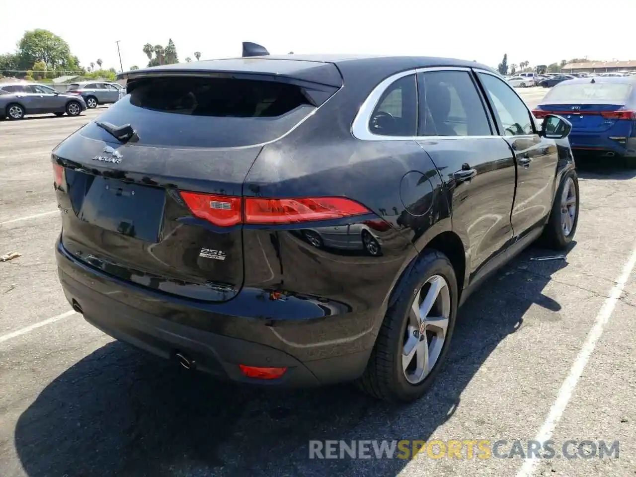 4 Фотография поврежденного автомобиля SADCS2FX1KA605704 JAGUAR F-PACE 2019