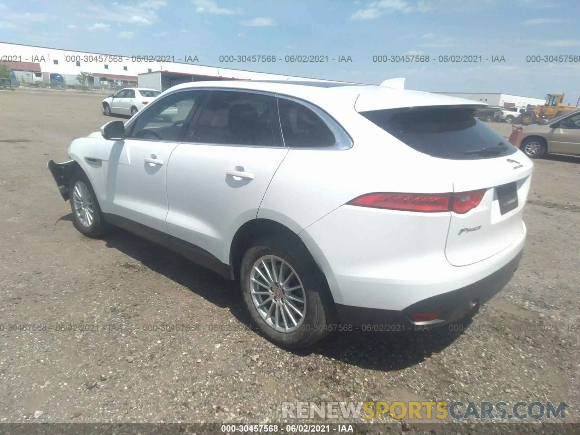 3 Фотография поврежденного автомобиля SADCS2FX2KA391967 JAGUAR F-PACE 2019