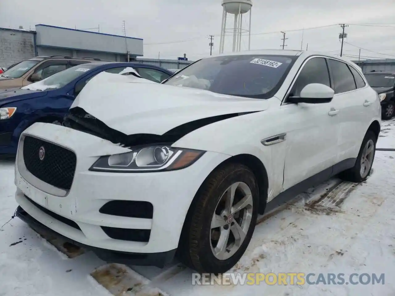 2 Фотография поврежденного автомобиля SADCS2FX2KA602228 JAGUAR F-PACE 2019