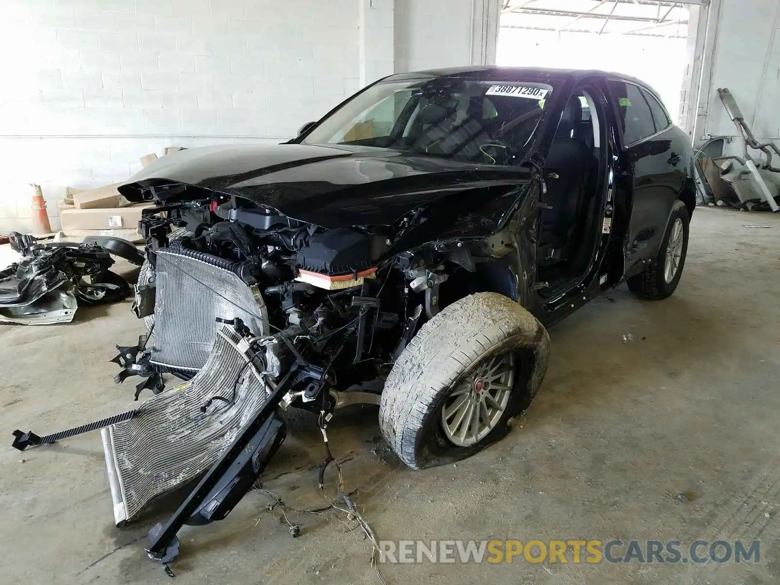 2 Photograph of a damaged car SADCS2FX3KA366141 JAGUAR F-PACE 2019