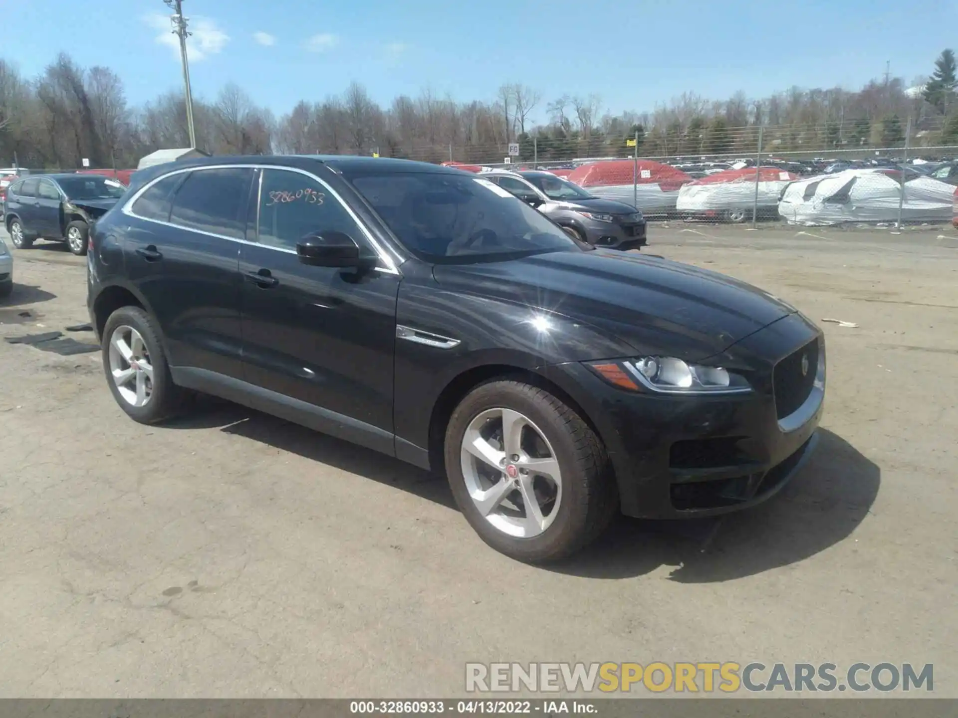 1 Photograph of a damaged car SADCS2FX3KA601718 JAGUAR F-PACE 2019