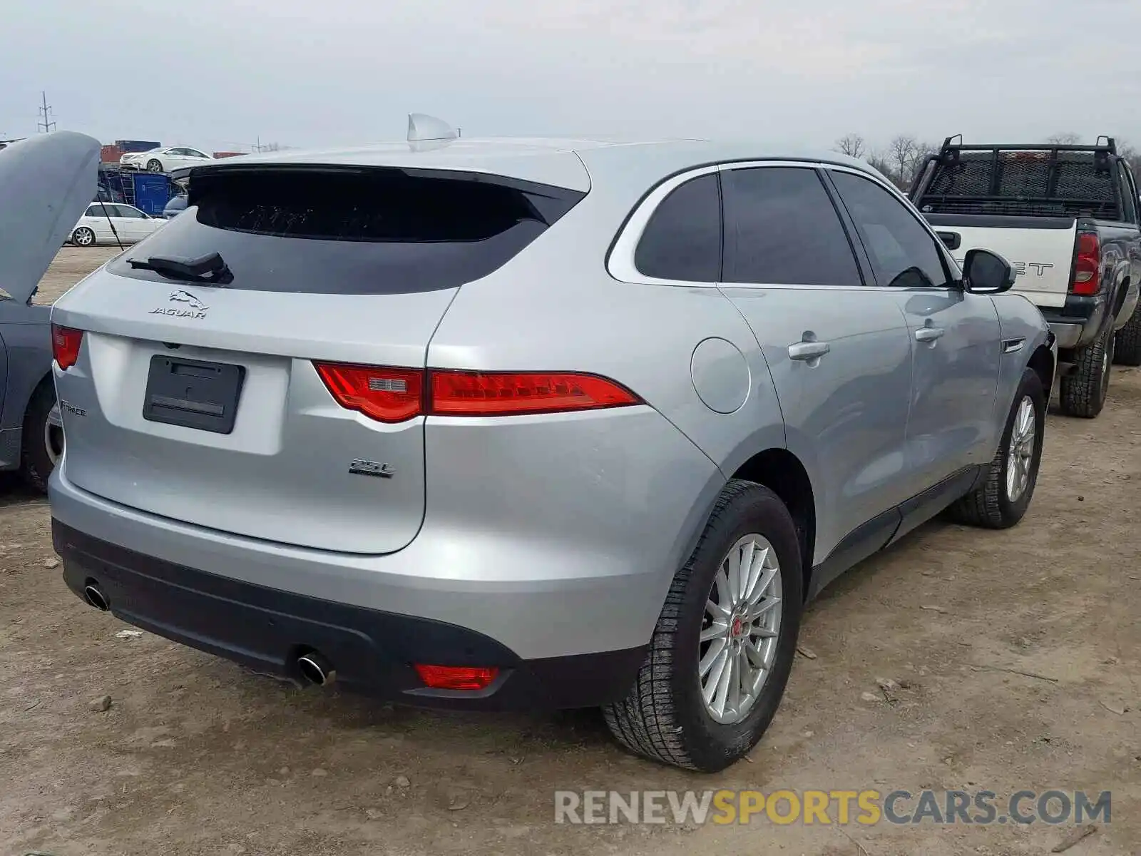 4 Фотография поврежденного автомобиля SADCS2FX4KA391680 JAGUAR F-PACE 2019