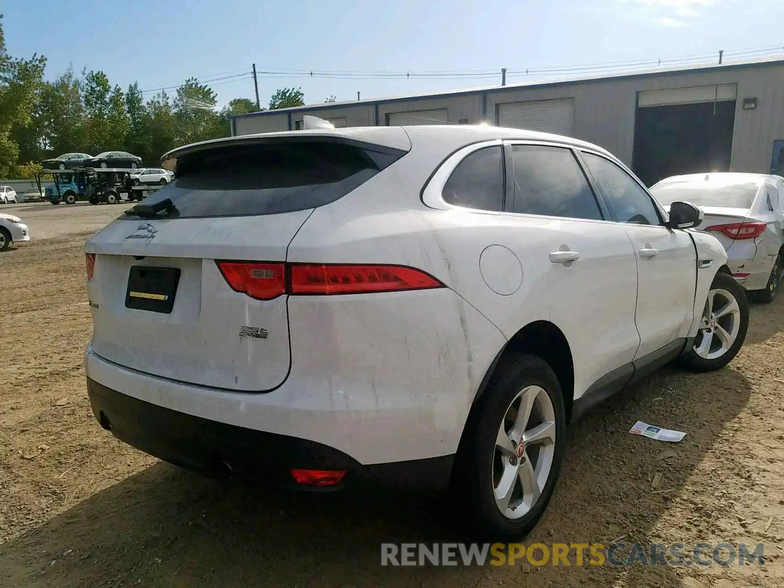 4 Photograph of a damaged car SADCS2FX6KA601762 JAGUAR F-PACE 2019