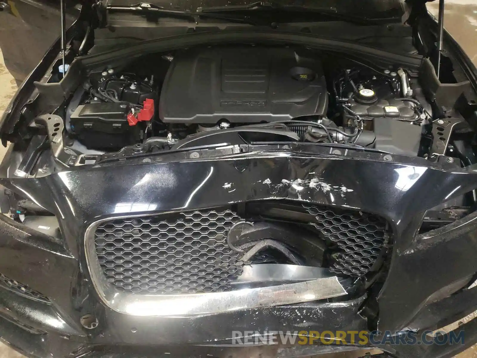 7 Photograph of a damaged car SADCS2FX6KA601874 JAGUAR F-PACE 2019