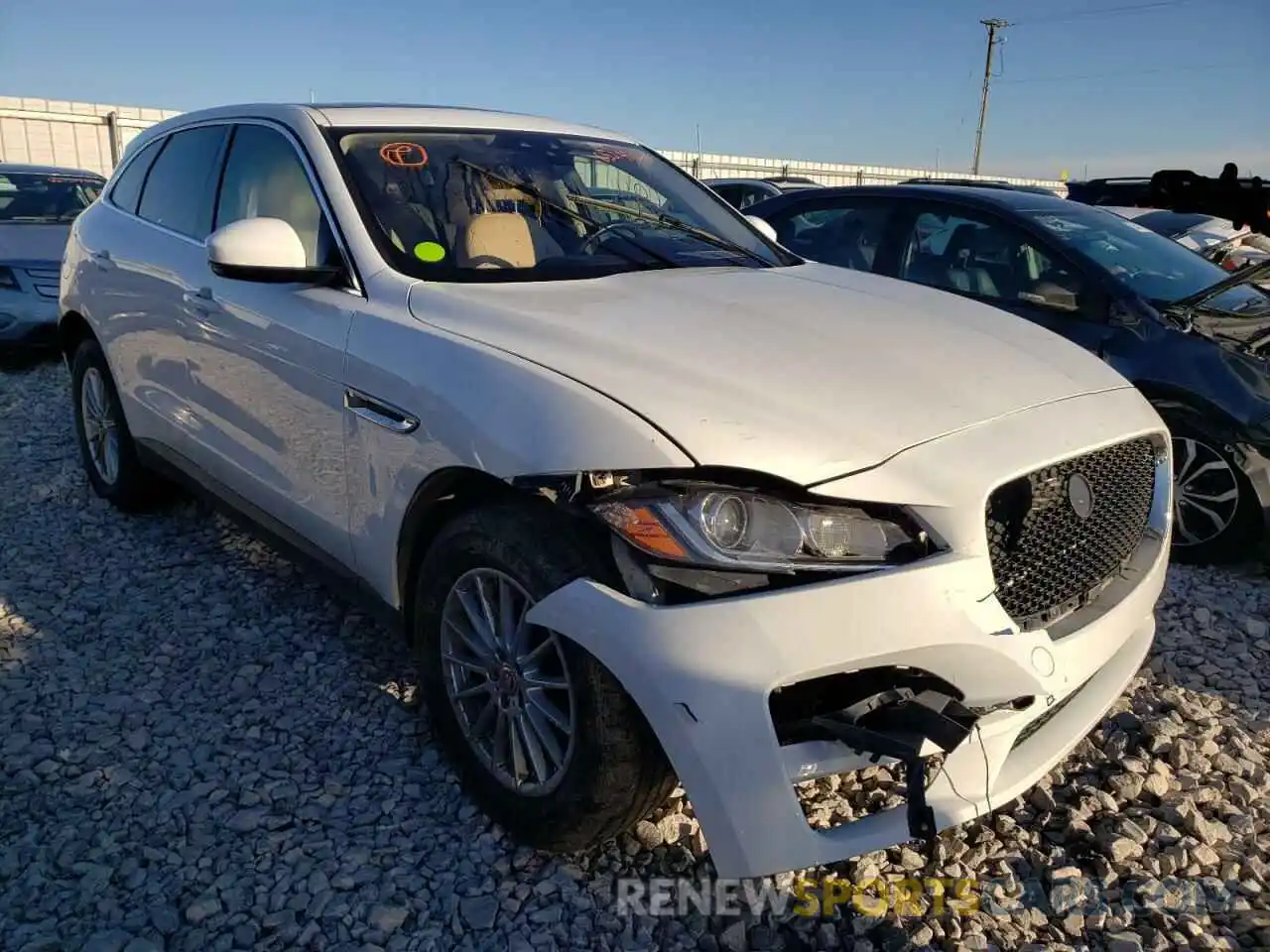 1 Photograph of a damaged car SADCS2FX7KA391821 JAGUAR F-PACE 2019