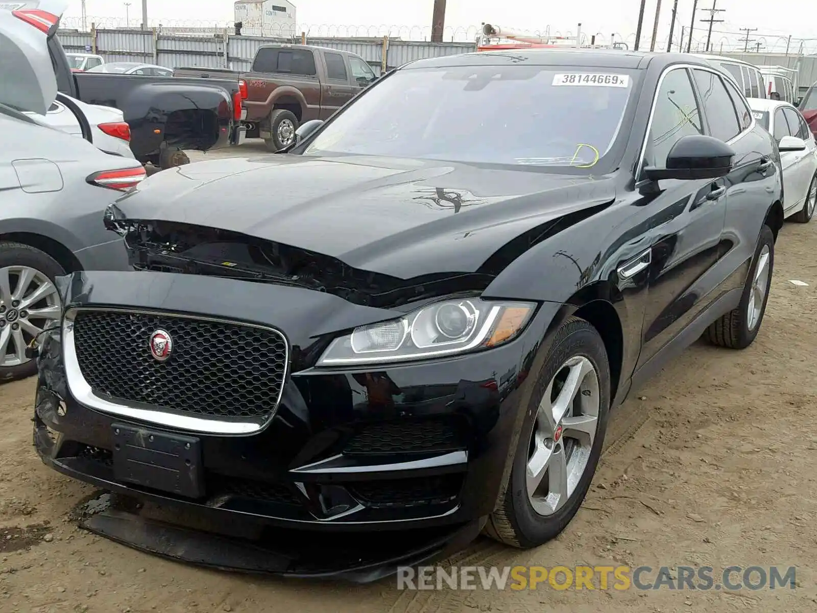 2 Photograph of a damaged car SADCS2FX7KA605805 JAGUAR F-PACE 2019