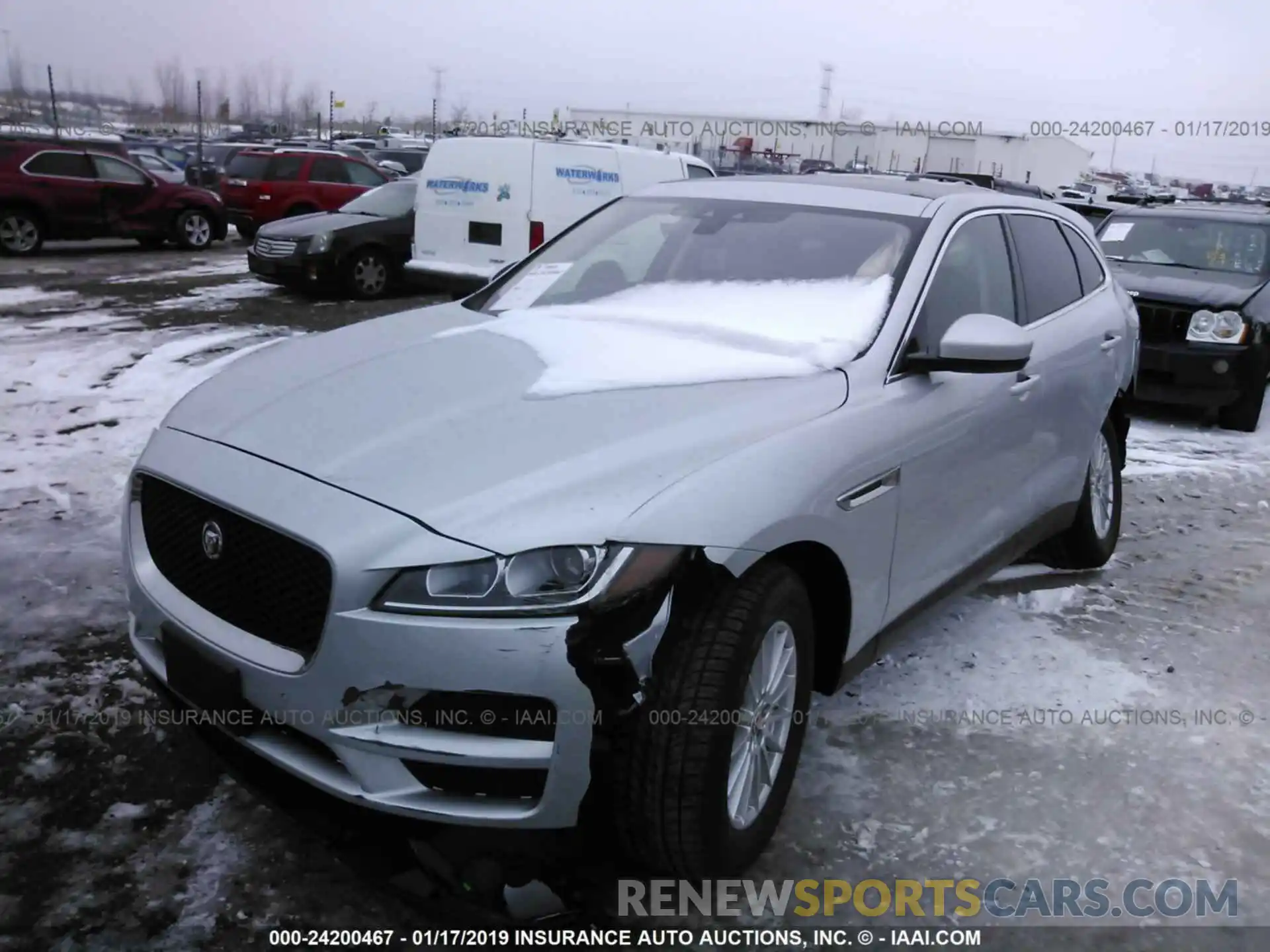 2 Фотография поврежденного автомобиля SADCS2FX8KA367639 JAGUAR F-PACE 2019