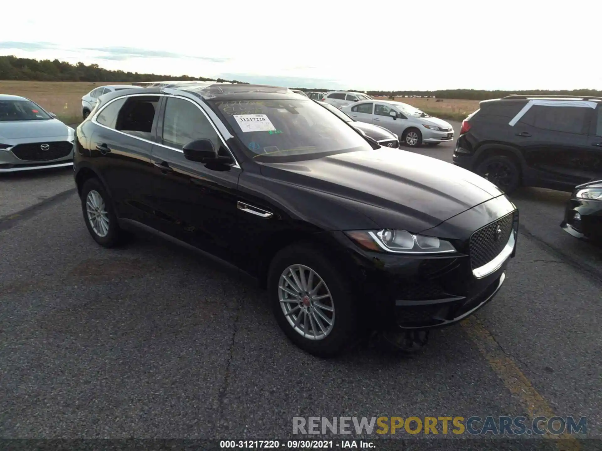 1 Photograph of a damaged car SADCS2FX8KA392654 JAGUAR F-PACE 2019