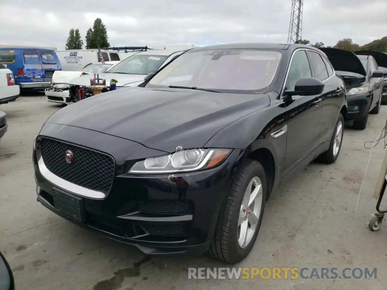 2 Фотография поврежденного автомобиля SADCS2FX8KA605778 JAGUAR F-PACE 2019