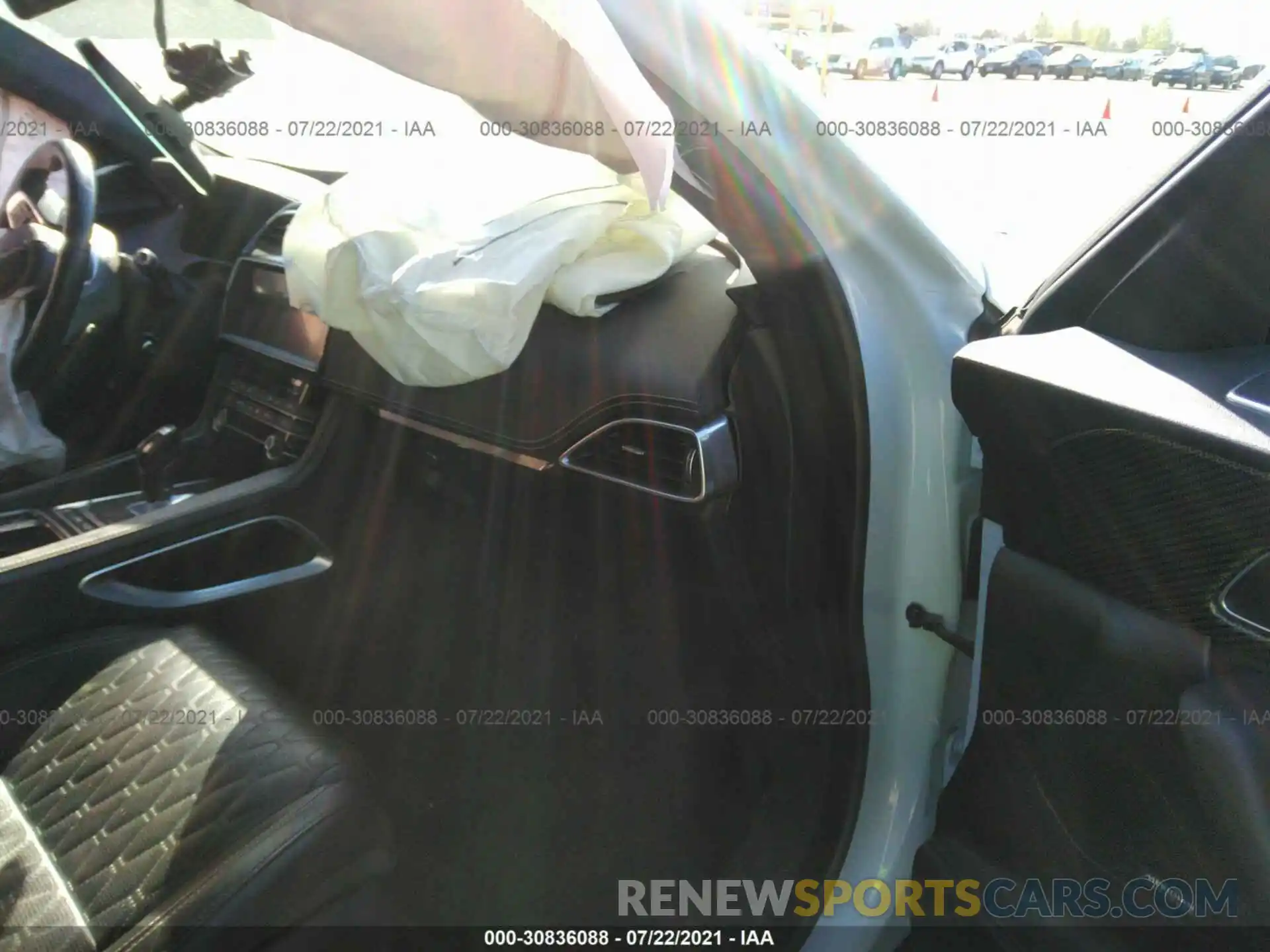 5 Photograph of a damaged car SADCZ2EE2KA613788 JAGUAR F-PACE 2019