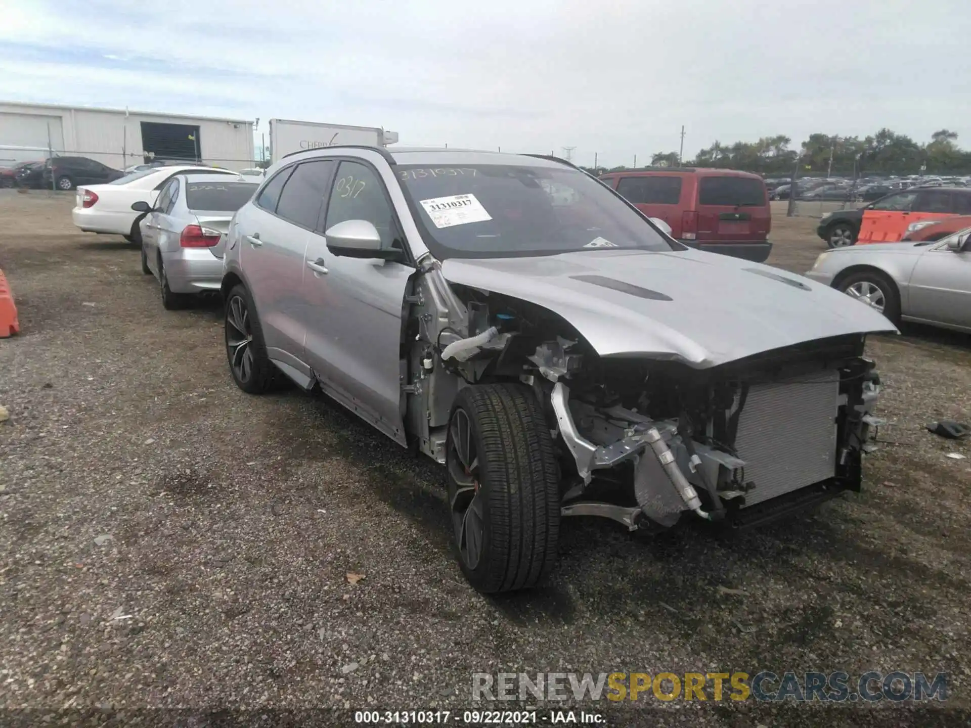 1 Photograph of a damaged car SADCZ2EE6KA603135 JAGUAR F-PACE 2019