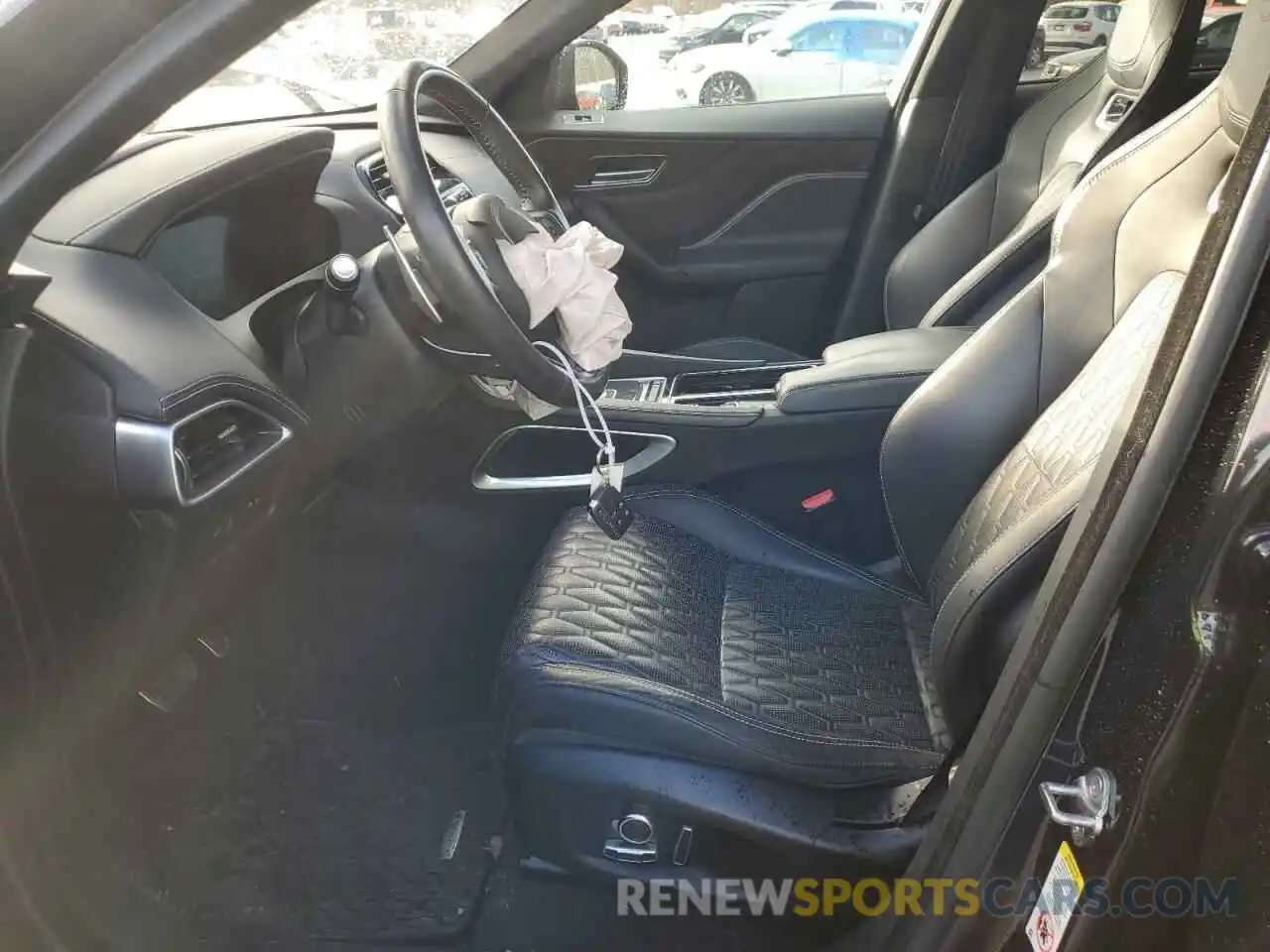 7 Photograph of a damaged car SADCZ2EEXKA606569 JAGUAR F-PACE 2019