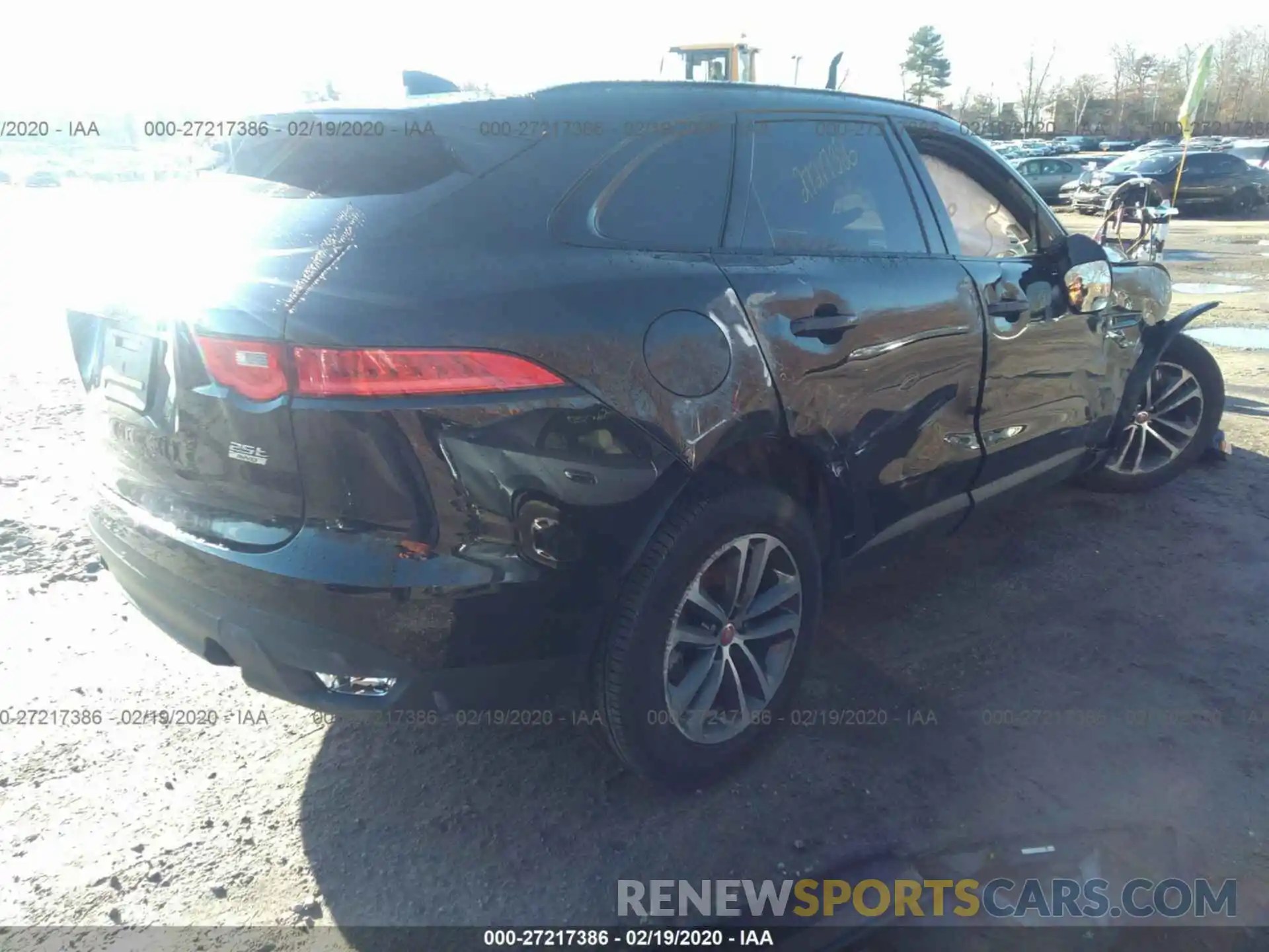 4 Photograph of a damaged car SADCJ2FX0LA632042 JAGUAR F-PACE 2020