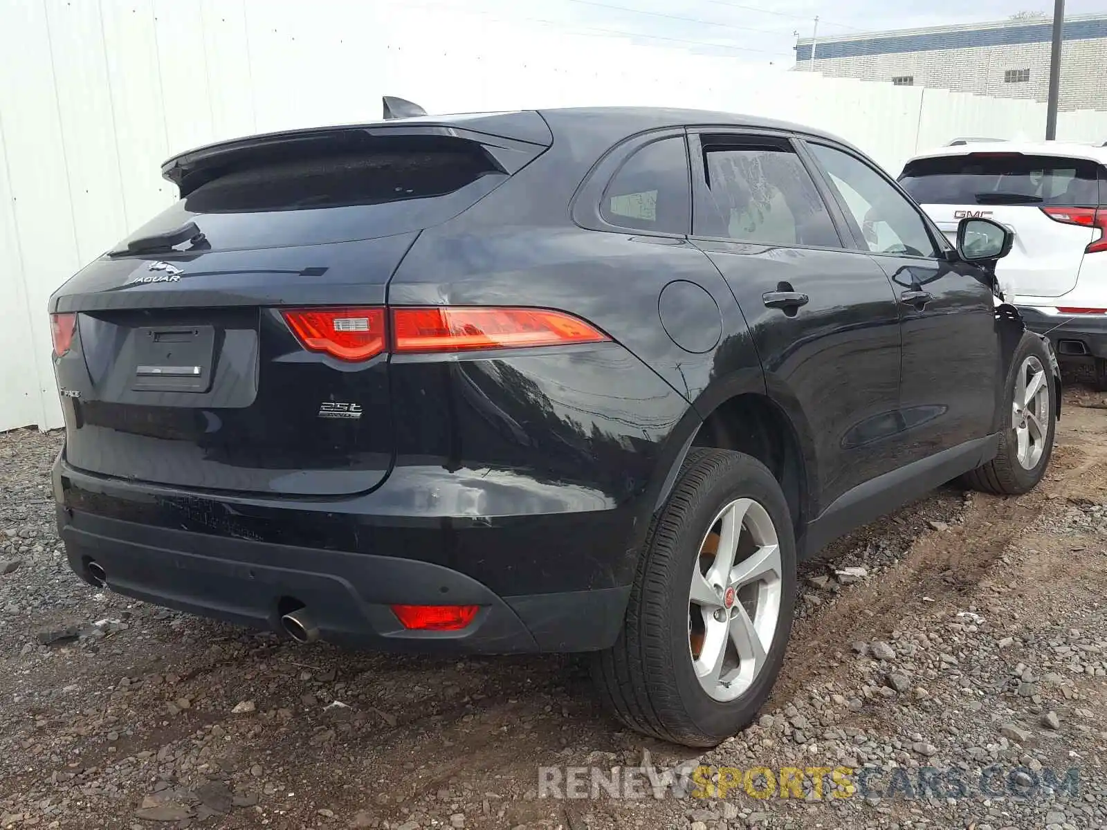 4 Photograph of a damaged car SADCJ2FX0LA645728 JAGUAR F-PACE 2020