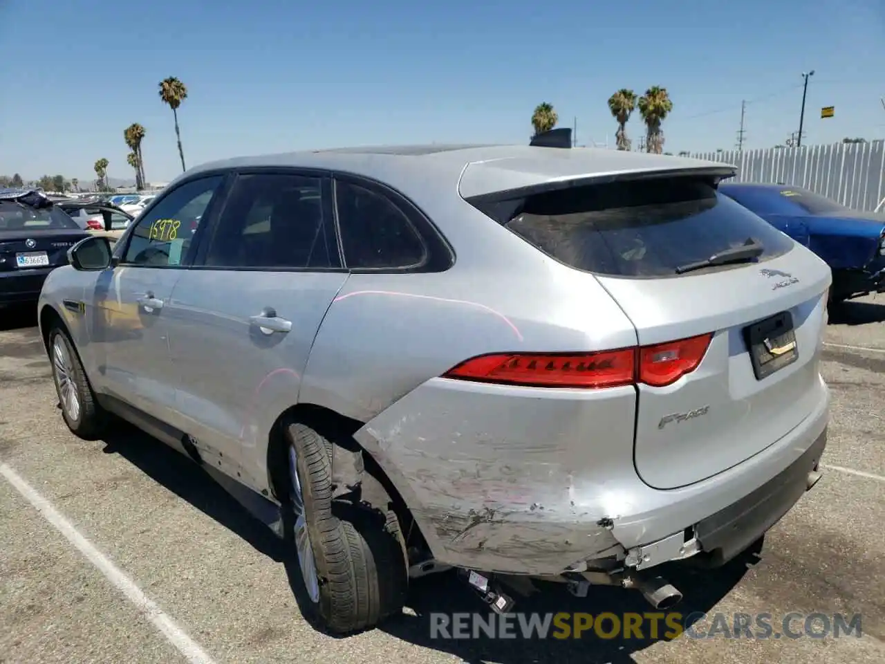 3 Photograph of a damaged car SADCJ2FX0LA653876 JAGUAR F-PACE 2020