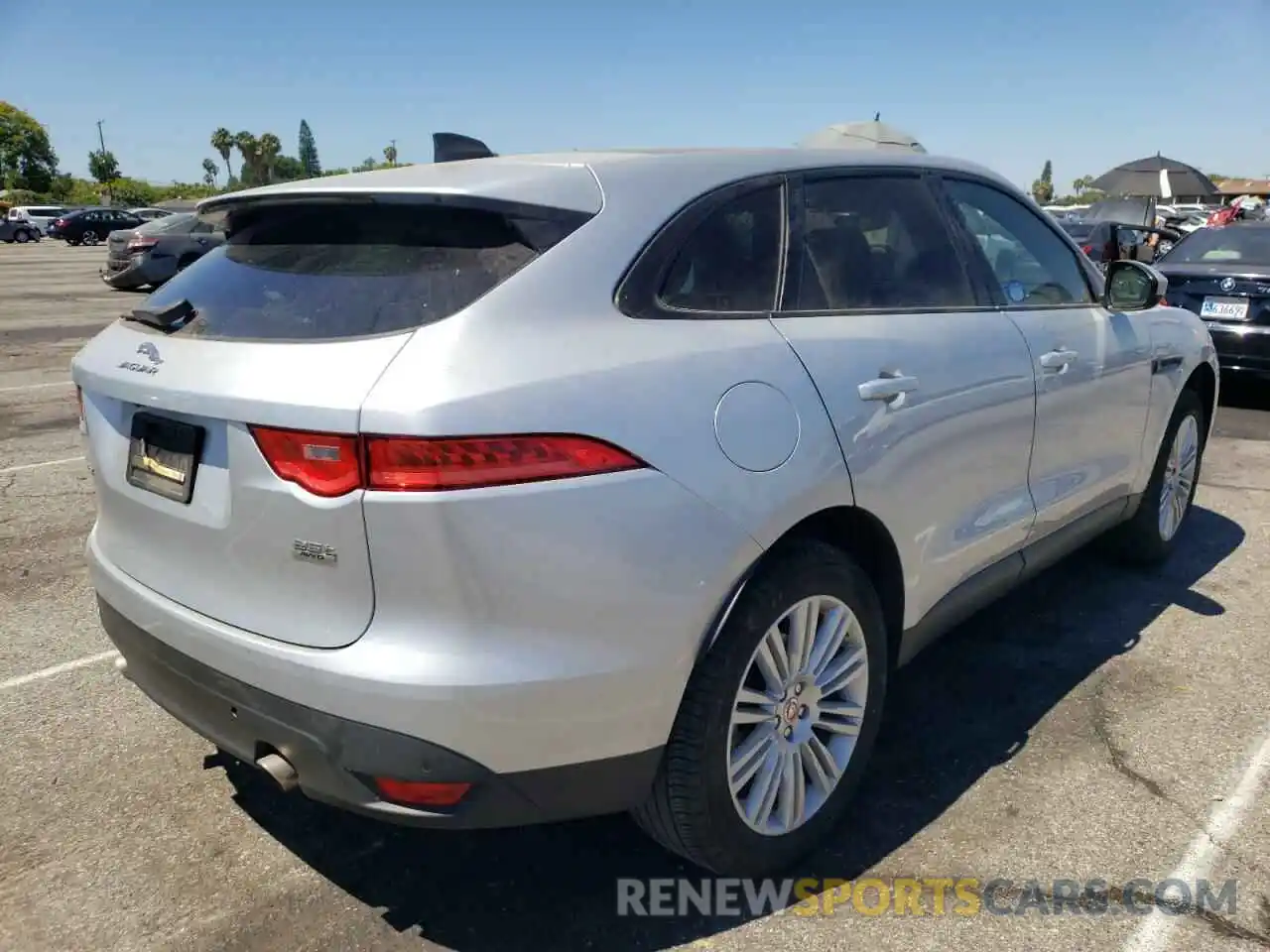 4 Фотография поврежденного автомобиля SADCJ2FX0LA653876 JAGUAR F-PACE 2020