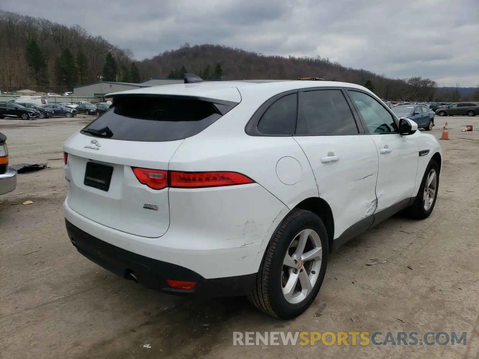 4 Фотография поврежденного автомобиля SADCJ2FX1LA645348 JAGUAR F-PACE 2020