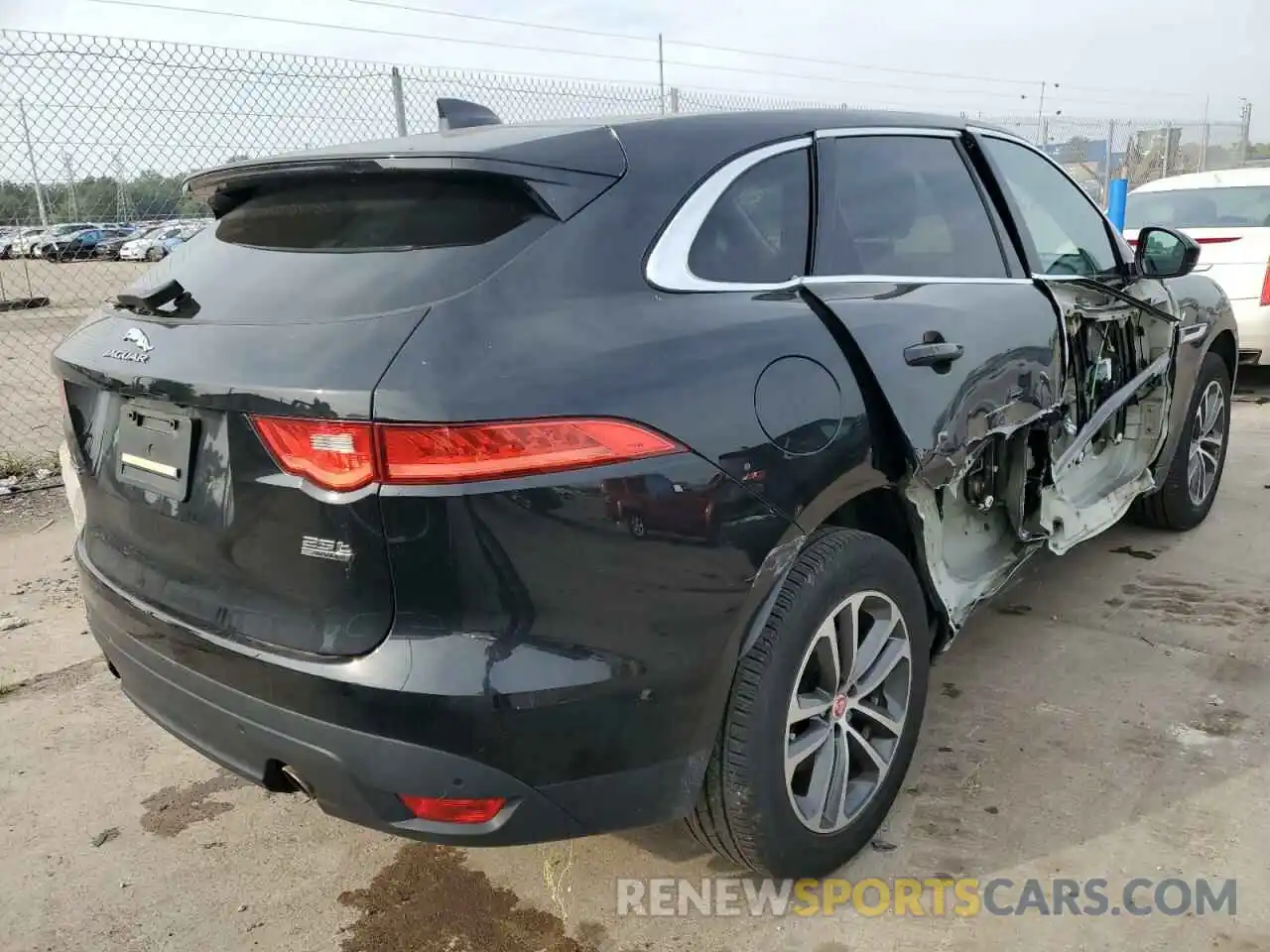 4 Photograph of a damaged car SADCJ2FX1LA647035 JAGUAR F-PACE 2020