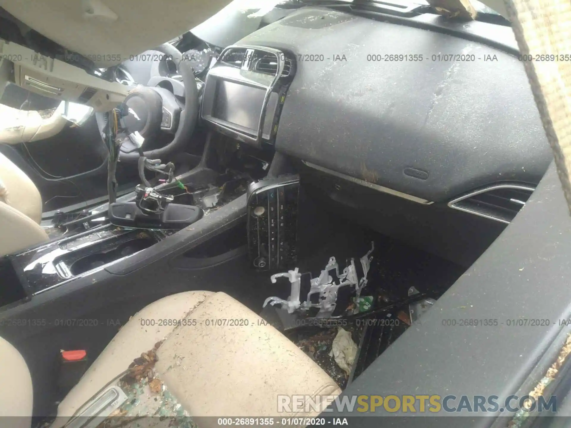 5 Photograph of a damaged car SADCJ2FX2LA623911 JAGUAR F-PACE 2020