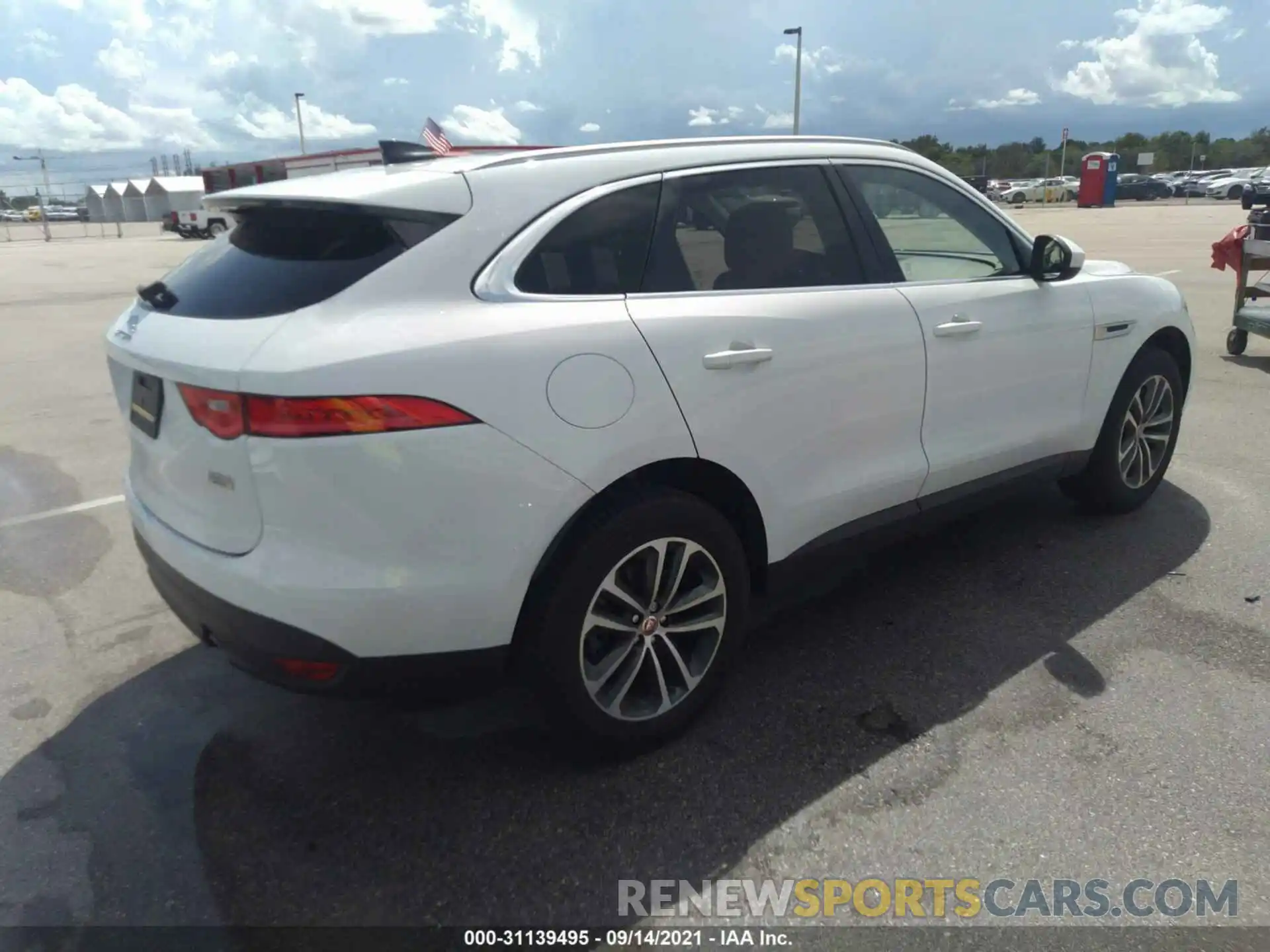 4 Photograph of a damaged car SADCJ2FX2LA634312 JAGUAR F-PACE 2020