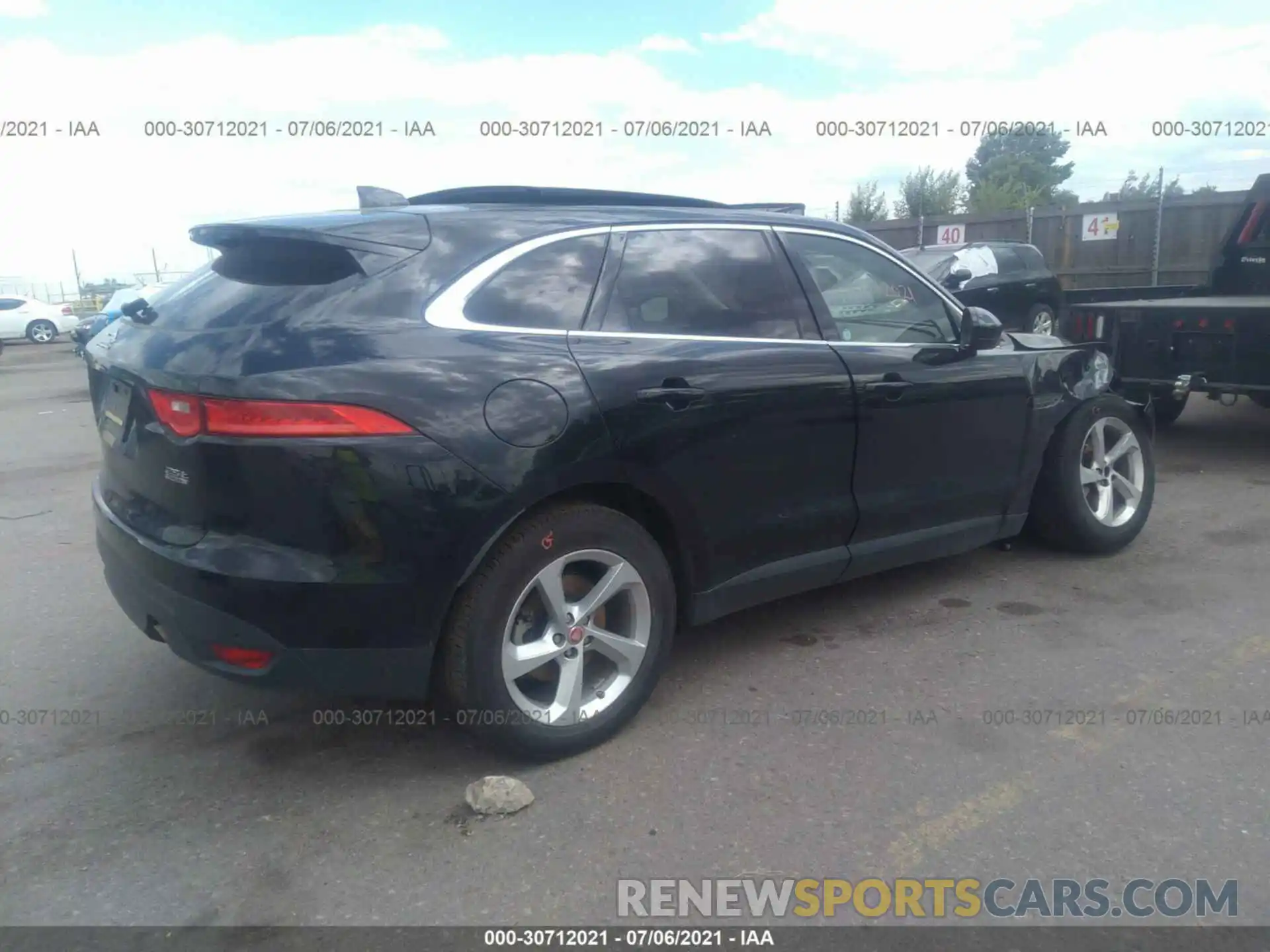 4 Фотография поврежденного автомобиля SADCJ2FX2LA643253 JAGUAR F-PACE 2020