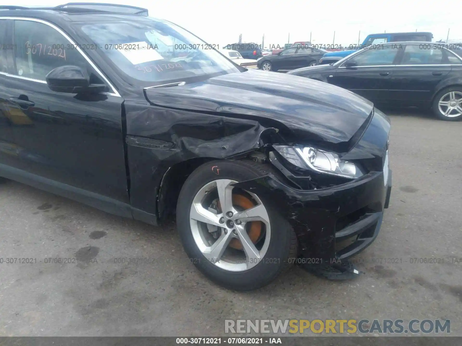 6 Photograph of a damaged car SADCJ2FX2LA643253 JAGUAR F-PACE 2020