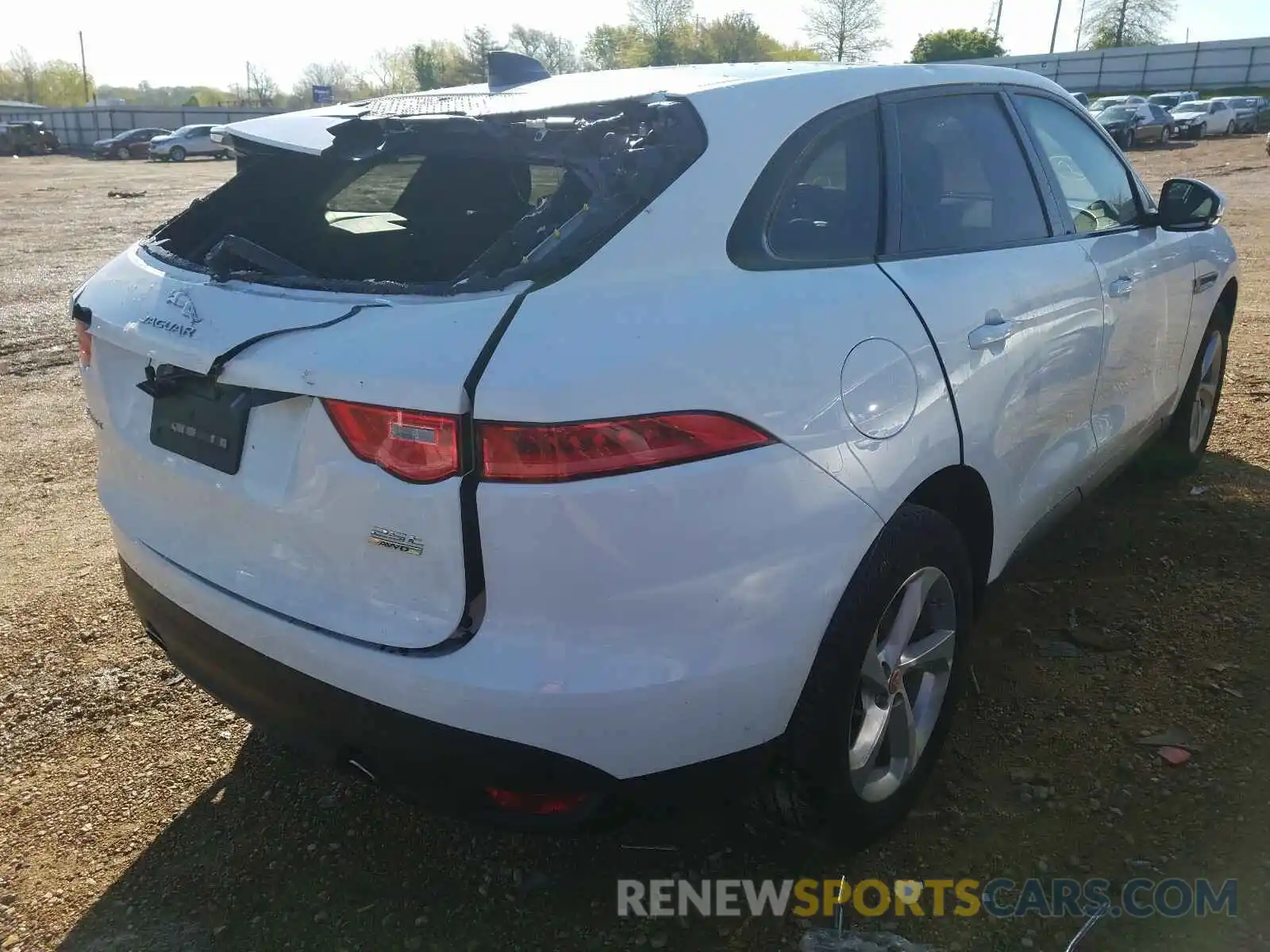 4 Фотография поврежденного автомобиля SADCJ2FX3LA620936 JAGUAR F-PACE 2020