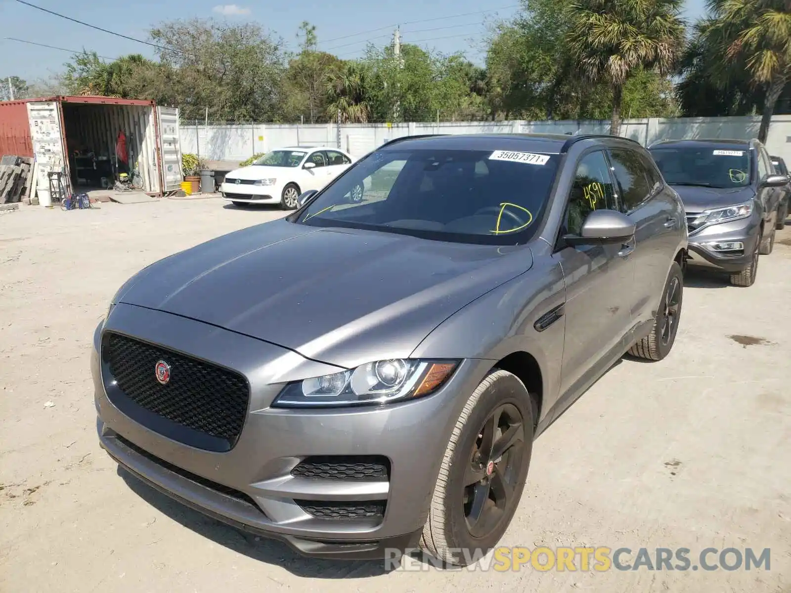 2 Photograph of a damaged car SADCJ2FX4LA618645 JAGUAR F-PACE 2020