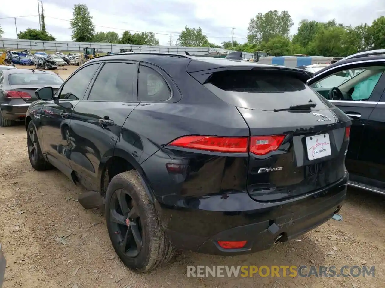 3 Photograph of a damaged car SADCJ2FX4LA633002 JAGUAR F-PACE 2020