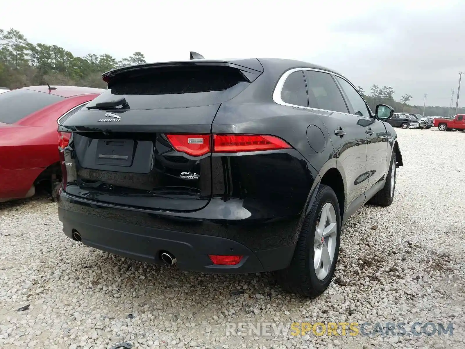 4 Photograph of a damaged car SADCJ2FX5LA621117 JAGUAR F-PACE 2020