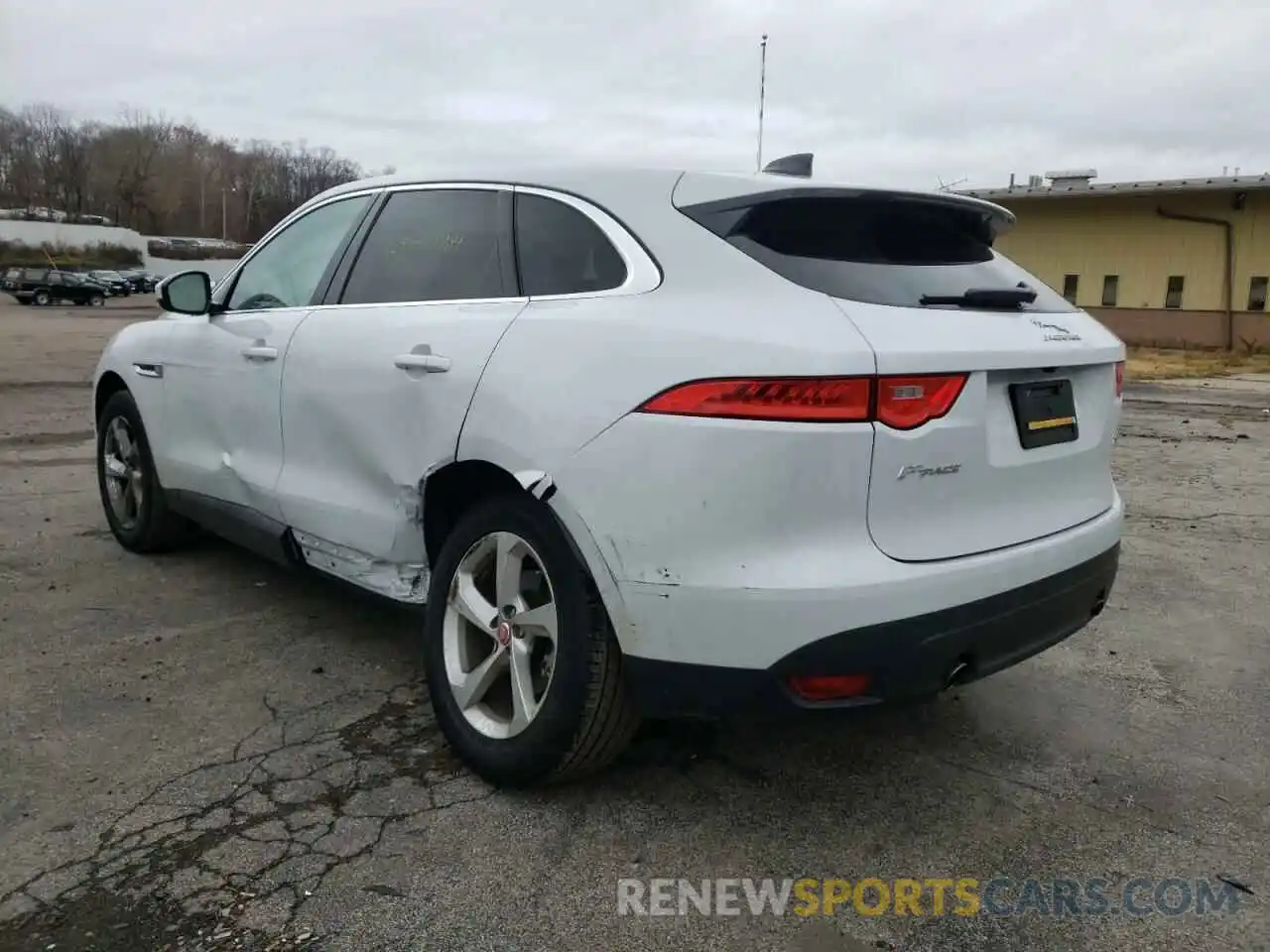 3 Photograph of a damaged car SADCJ2FX5LA643862 JAGUAR F-PACE 2020