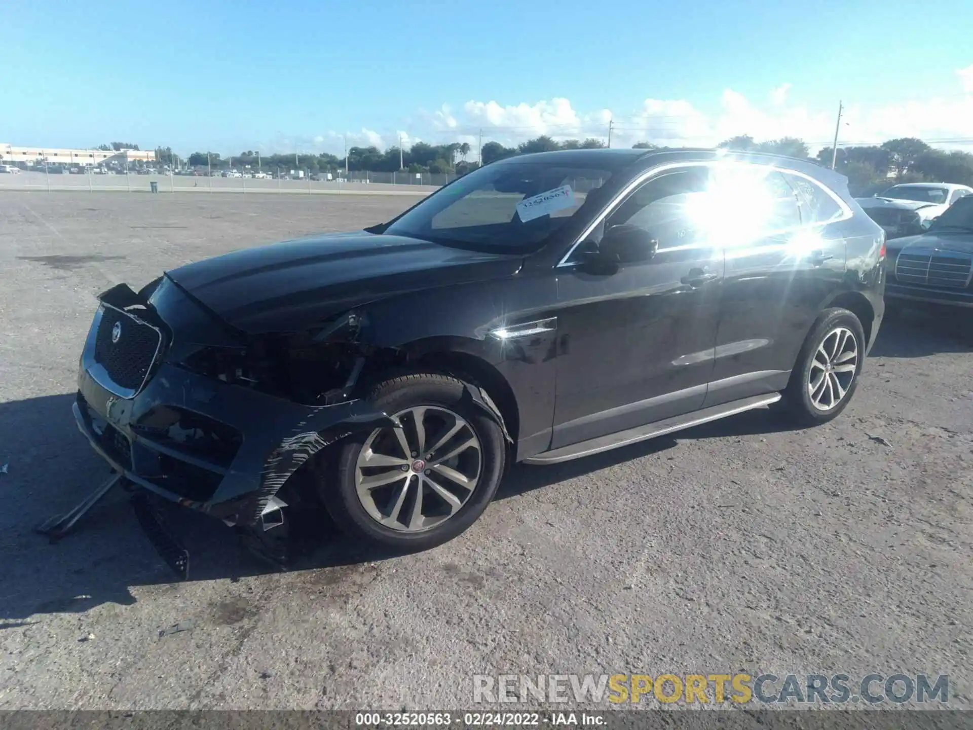 2 Photograph of a damaged car SADCJ2FX5LA660712 JAGUAR F-PACE 2020