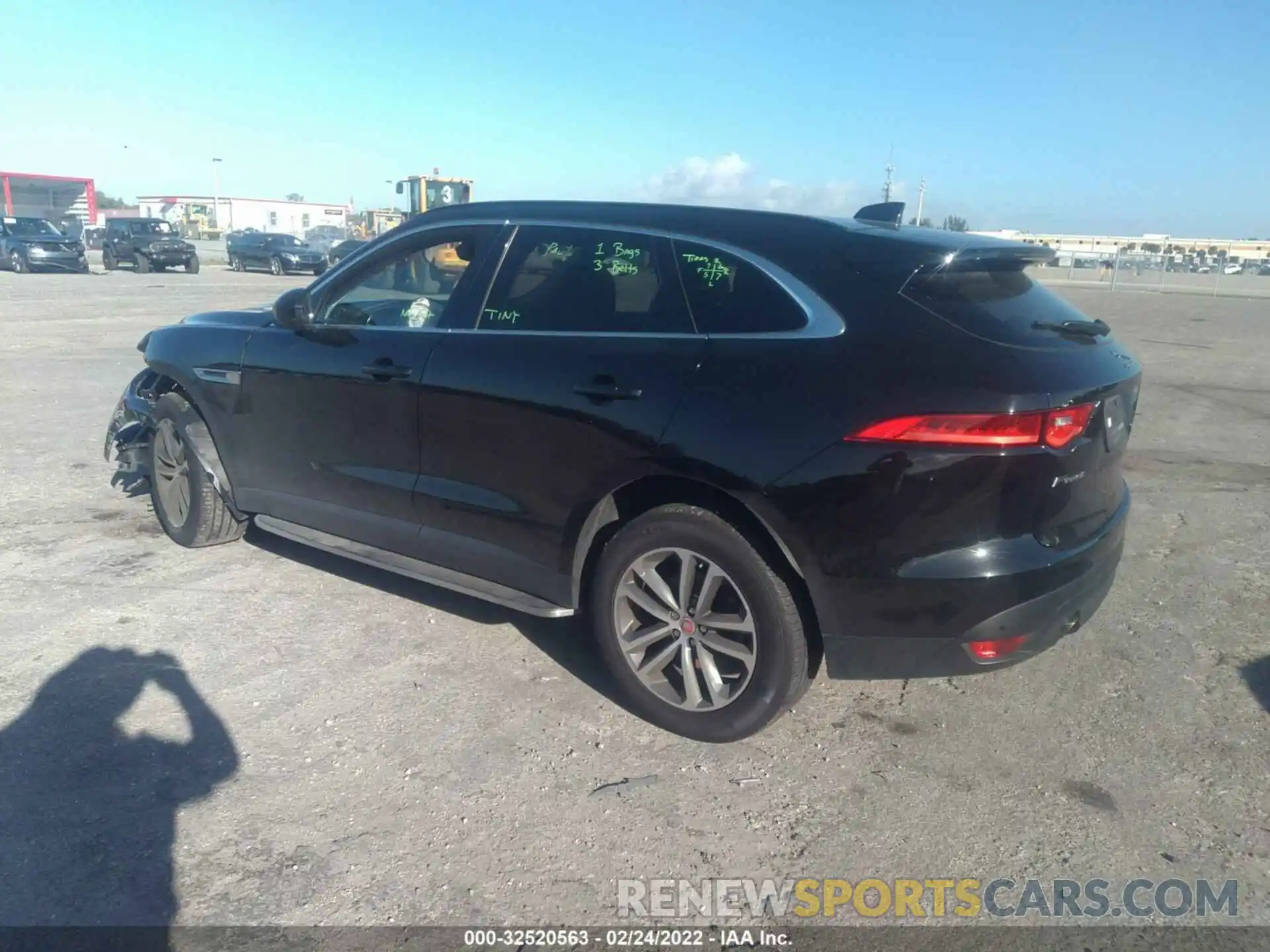 3 Photograph of a damaged car SADCJ2FX5LA660712 JAGUAR F-PACE 2020