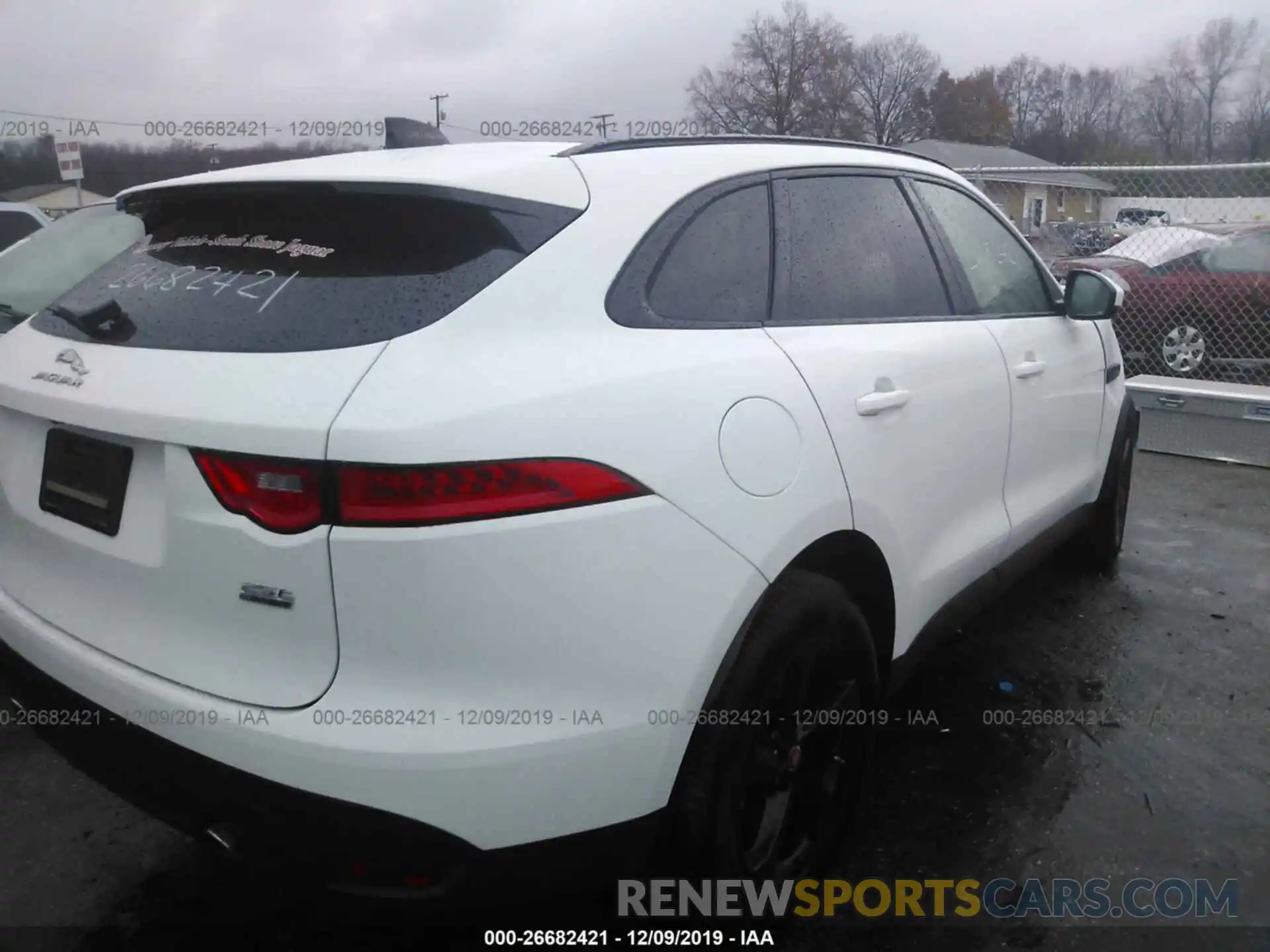 4 Photograph of a damaged car SADCJ2FX6LA617190 JAGUAR F-PACE 2020