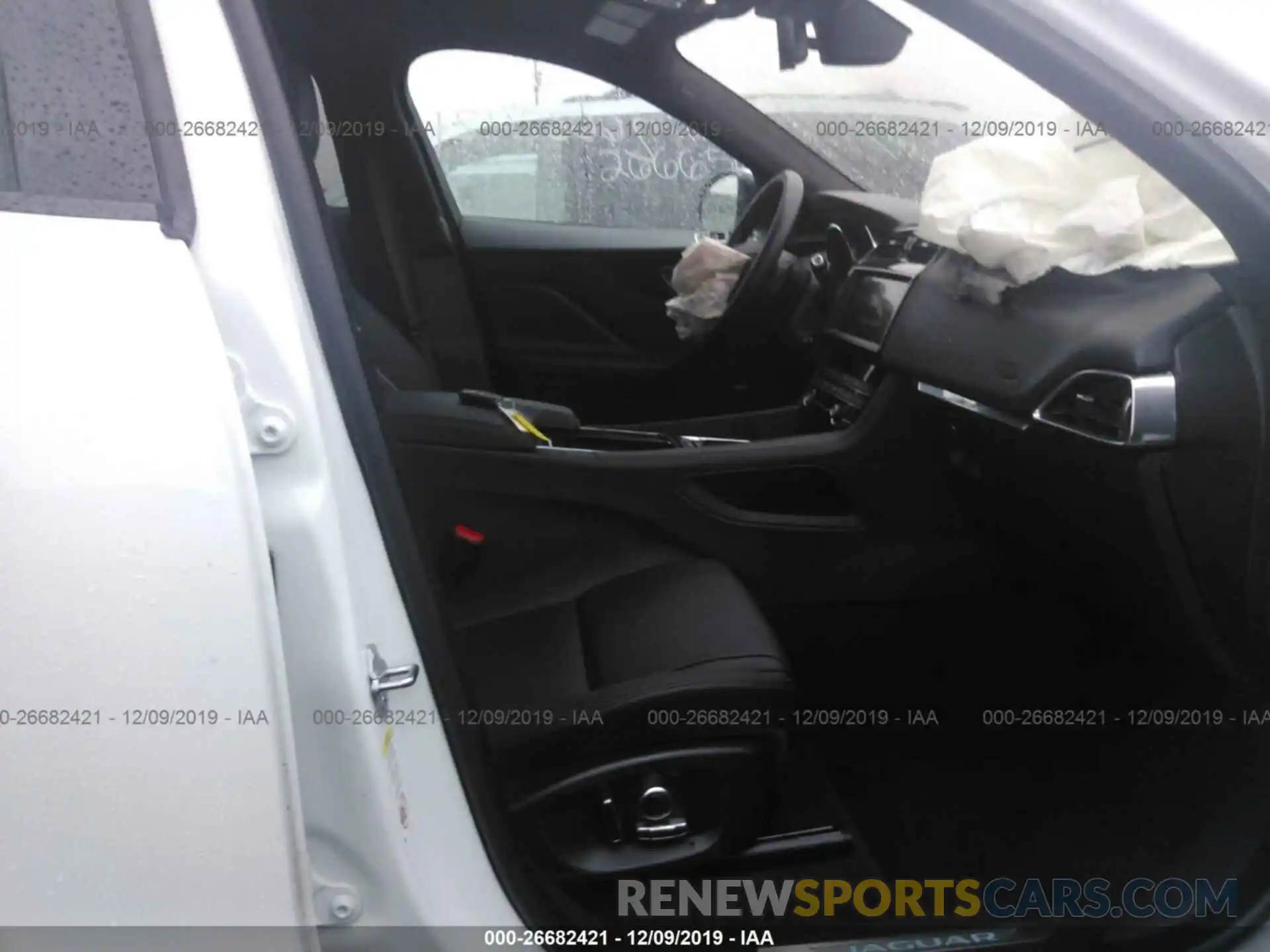 5 Photograph of a damaged car SADCJ2FX6LA617190 JAGUAR F-PACE 2020