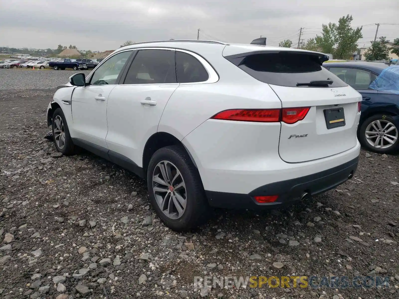 3 Photograph of a damaged car SADCJ2FX6LA629985 JAGUAR F-PACE 2020