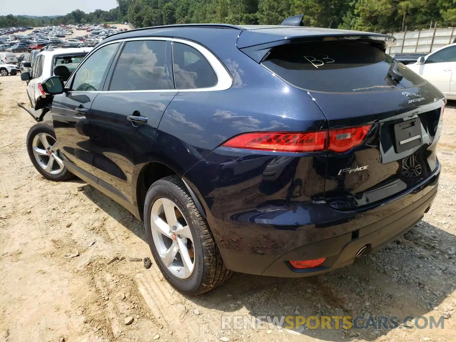 3 Фотография поврежденного автомобиля SADCJ2FX6LA647080 JAGUAR F-PACE 2020