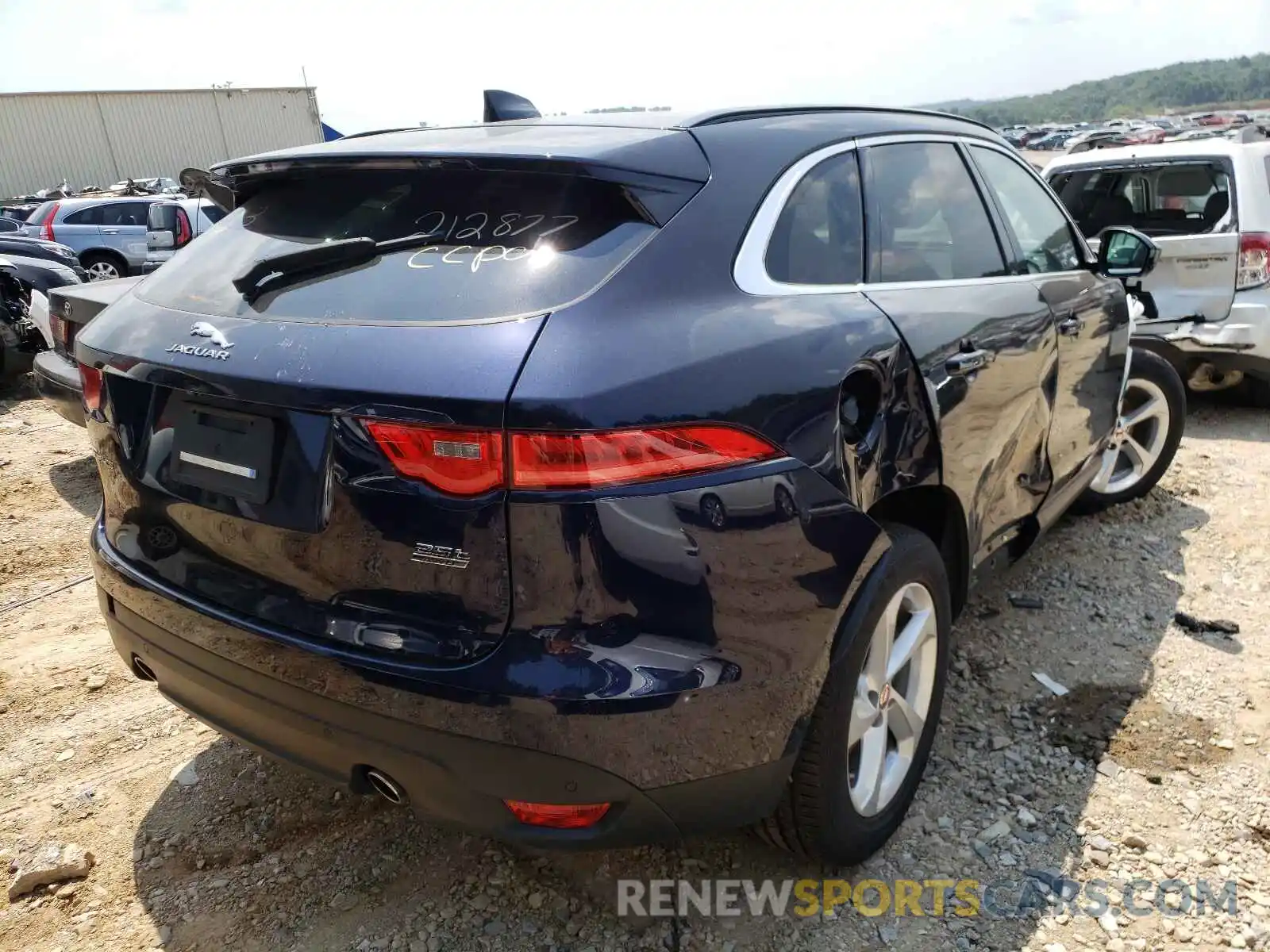 4 Фотография поврежденного автомобиля SADCJ2FX6LA647080 JAGUAR F-PACE 2020